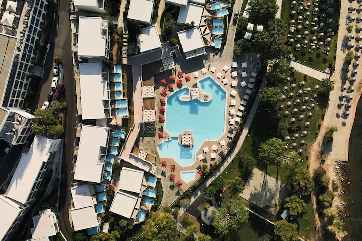 Exterior of Dolce by Wyndham Athens Attica Riviera hotel in Vravrona, Other than US/Canada