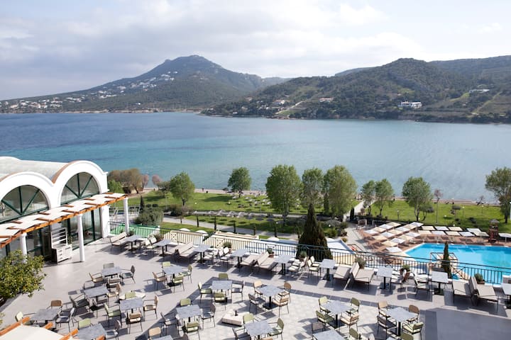 Dolce by Wyndham Athens Attica Riviera restaurant in Vravrona, Other than US/Canada
