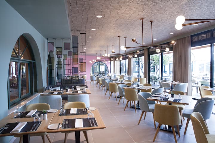 Dolce by Wyndham Athens Attica Riviera restaurant in Vravrona, Other than US/Canada