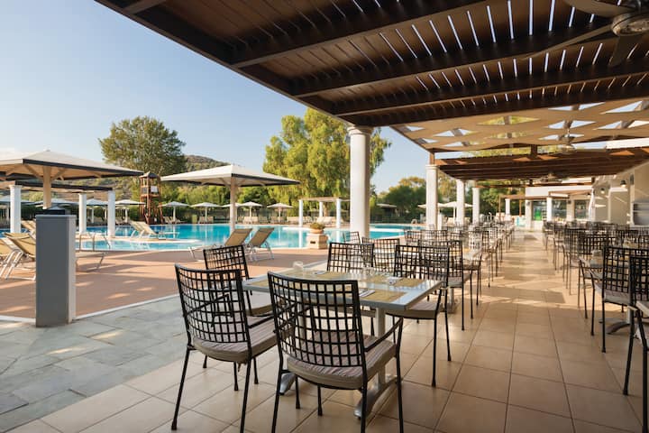 Dolce by Wyndham Athens Attica Riviera restaurant in Vravrona, Other than US/Canada