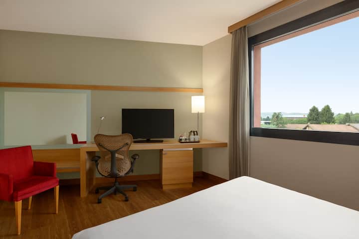 Guest room at the Dolce by Wyndham Milan Malpensa in Somma Lombardo, Other than US/Canada