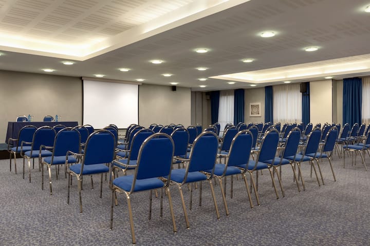 Theatre meeting room at Dolce by Wyndham Milan Malpensa in Somma Lombardo, Other than US/Canada