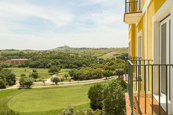 Exterior of Dolce by Wyndham CampoReal Lisboa hotel in Turcifal, Other than US/Canada