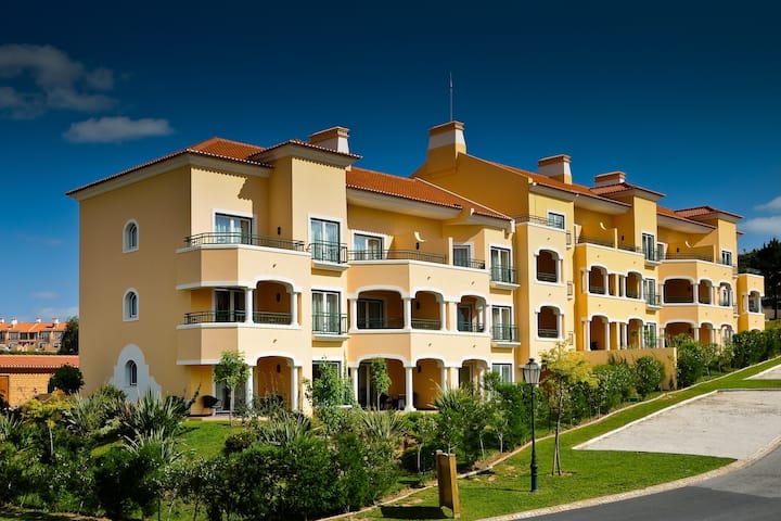 Exterior of Dolce by Wyndham CampoReal Lisboa hotel in Turcifal, Other than US/Canada