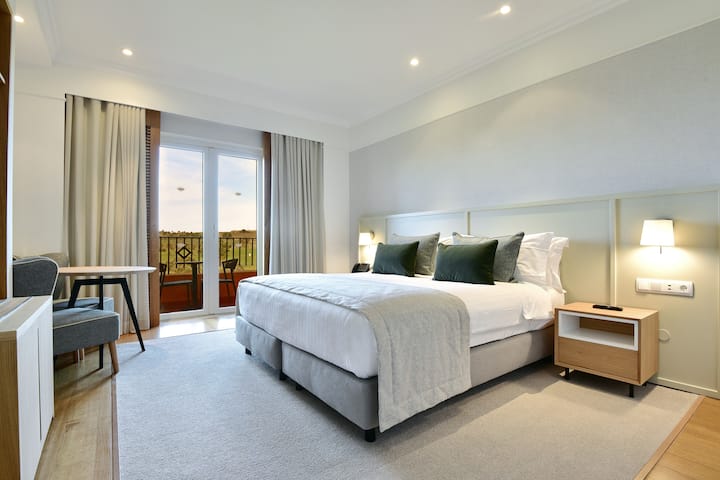 Guest room at the Dolce by Wyndham CampoReal Lisboa in Turcifal, Other than US/Canada