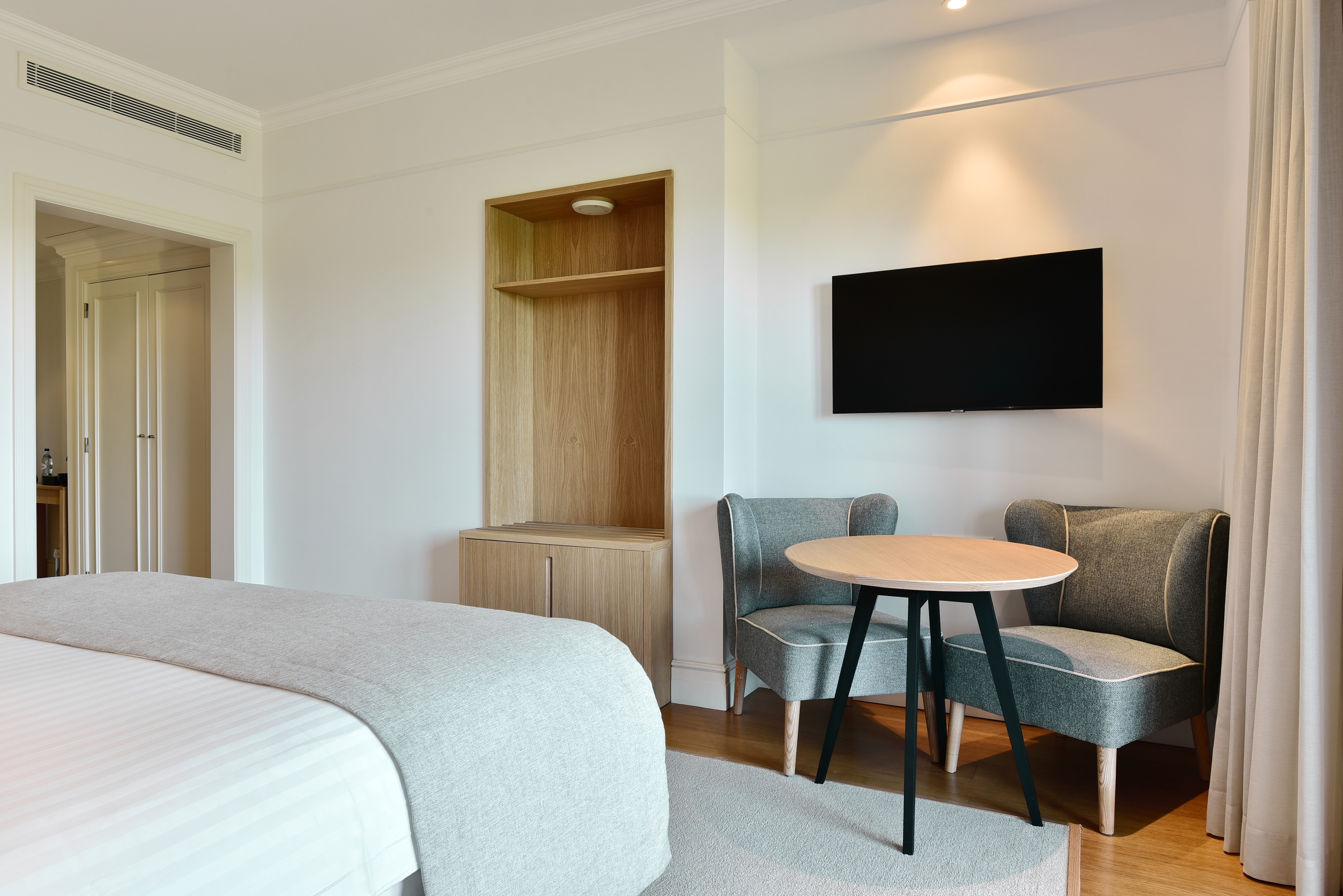 Guest room at the Dolce by Wyndham CampoReal Lisboa in Turcifal, Other than US/Canada