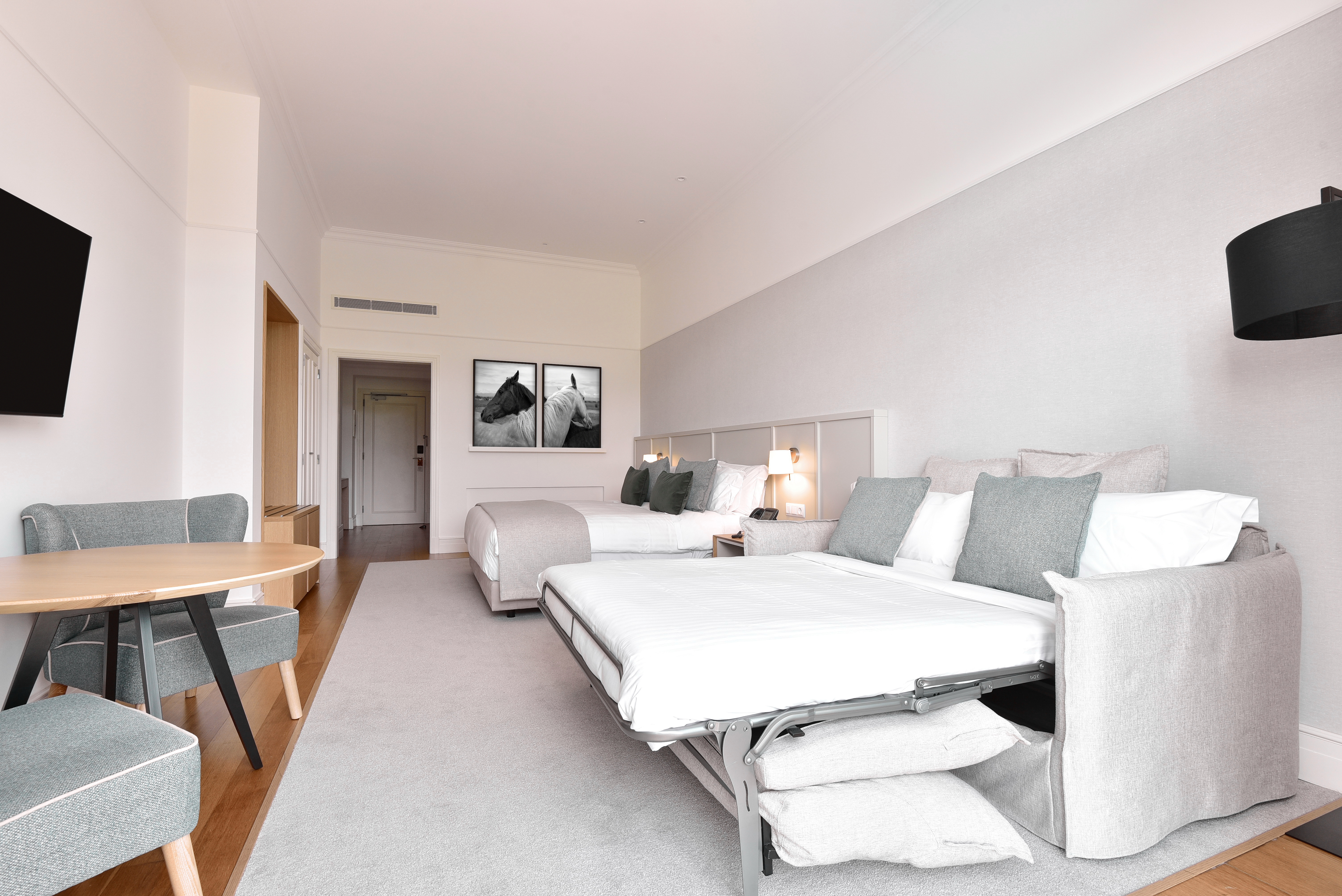 Dolce by Wyndham CampoReal Lisboa suite in Turcifal, Other than US/Canada