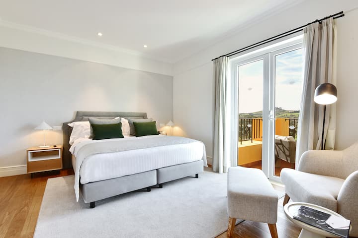 Dolce by Wyndham CampoReal Lisboa suite in Turcifal, Other than US/Canada