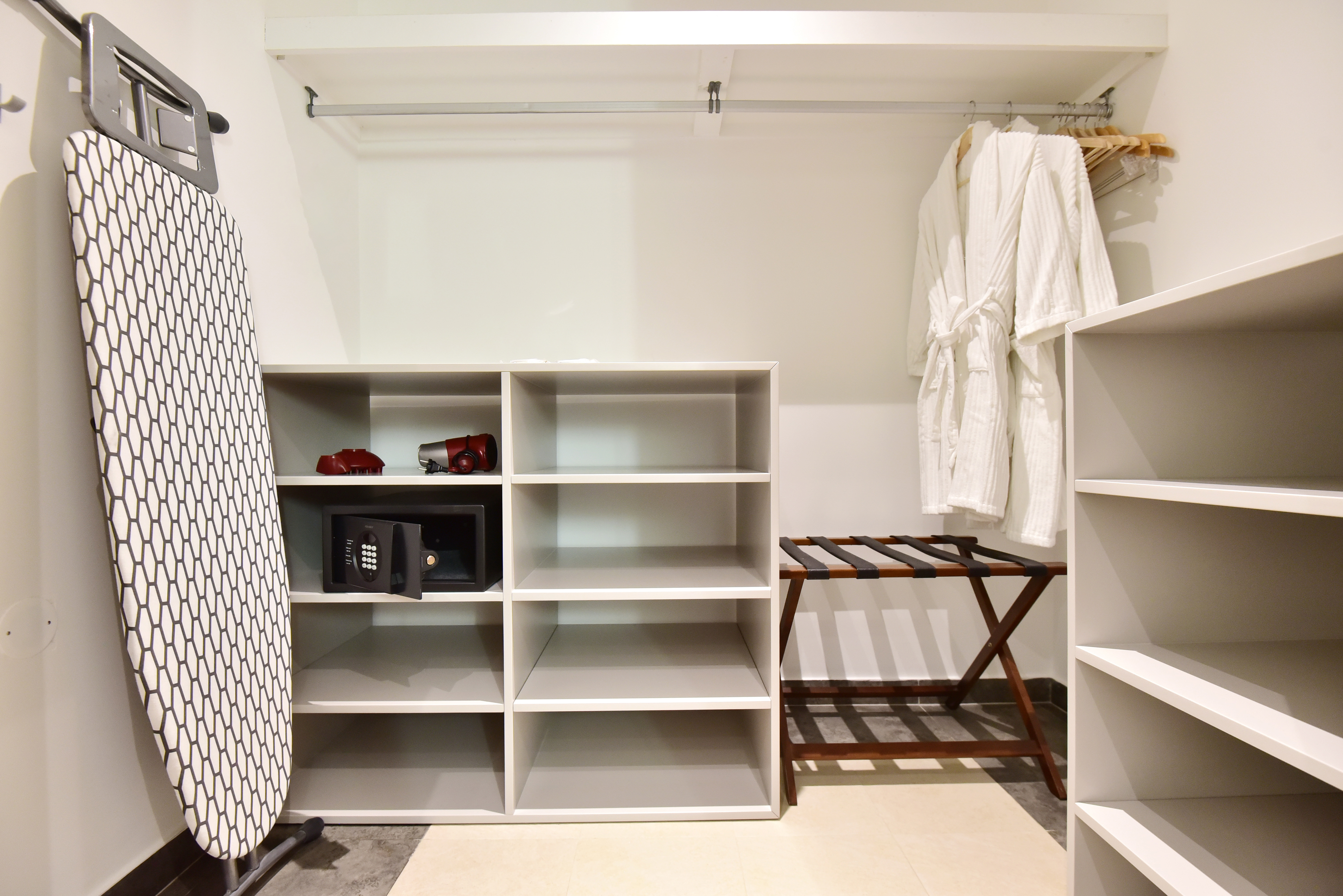 Dolce by Wyndham CampoReal Lisboa suite in Turcifal, Other than US/Canada