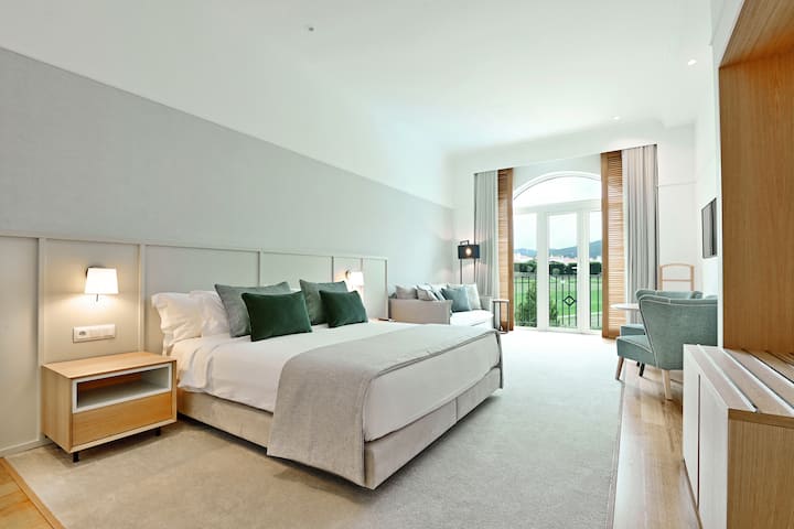 Guest room at the Dolce by Wyndham CampoReal Lisboa in Turcifal, Other than US/Canada