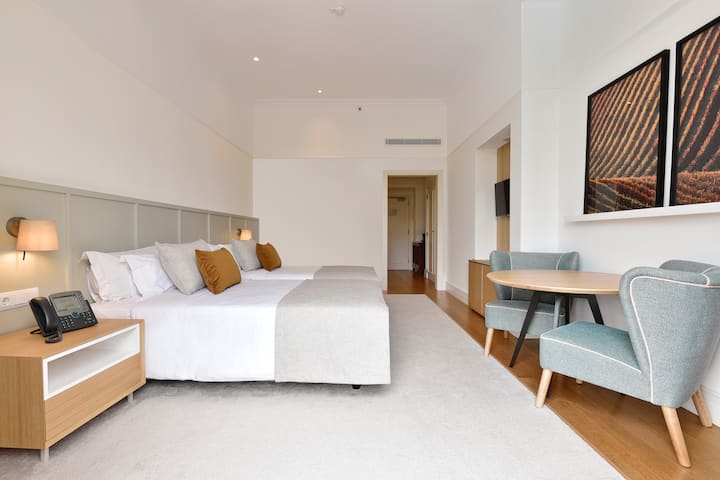 Guest room at the Dolce by Wyndham CampoReal Lisboa in Turcifal, Other than US/Canada