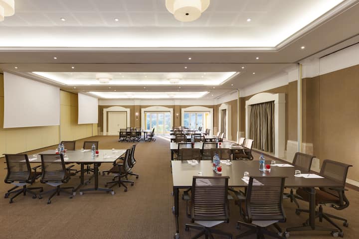 Meeting room at Dolce by Wyndham CampoReal Lisboa in Turcifal, Other than US/Canada