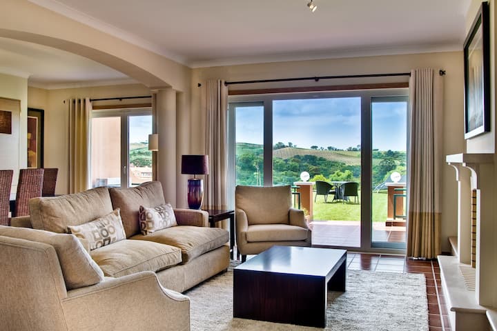 Dolce by Wyndham CampoReal Lisboa suite in Turcifal, Other than US/Canada