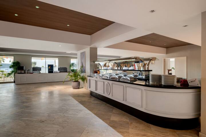 Free breakfast at Dolce by Wyndham Cesme Alacati in Cesme, Other than US/Canada