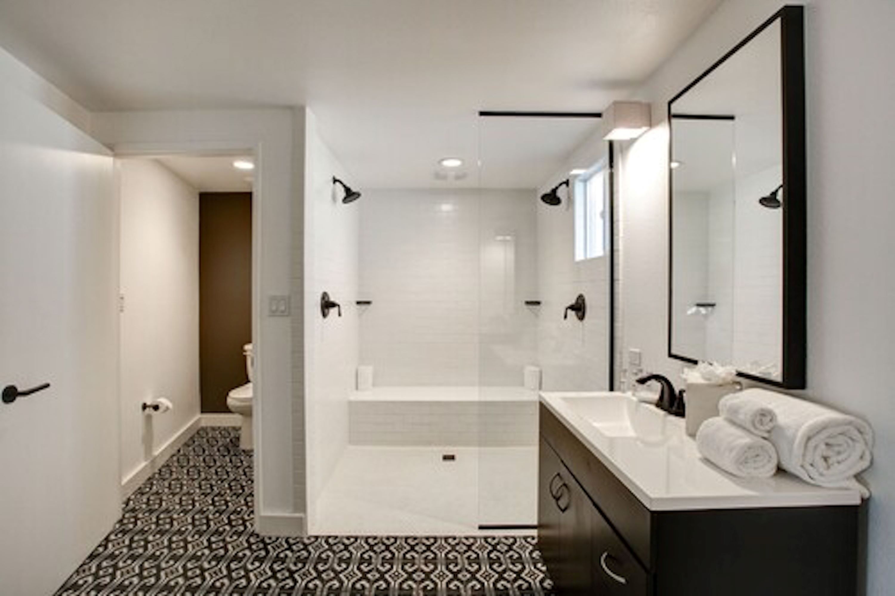Guest room bath at the V Capri Palm Springs, a Dolce by Wyndham in Palm Springs, California