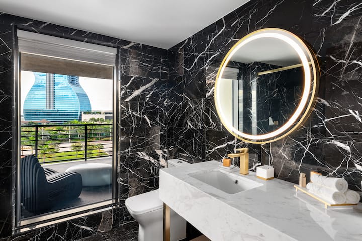 Guest room at the Dolce by Wyndham Hollywood in Hollywood, Florida