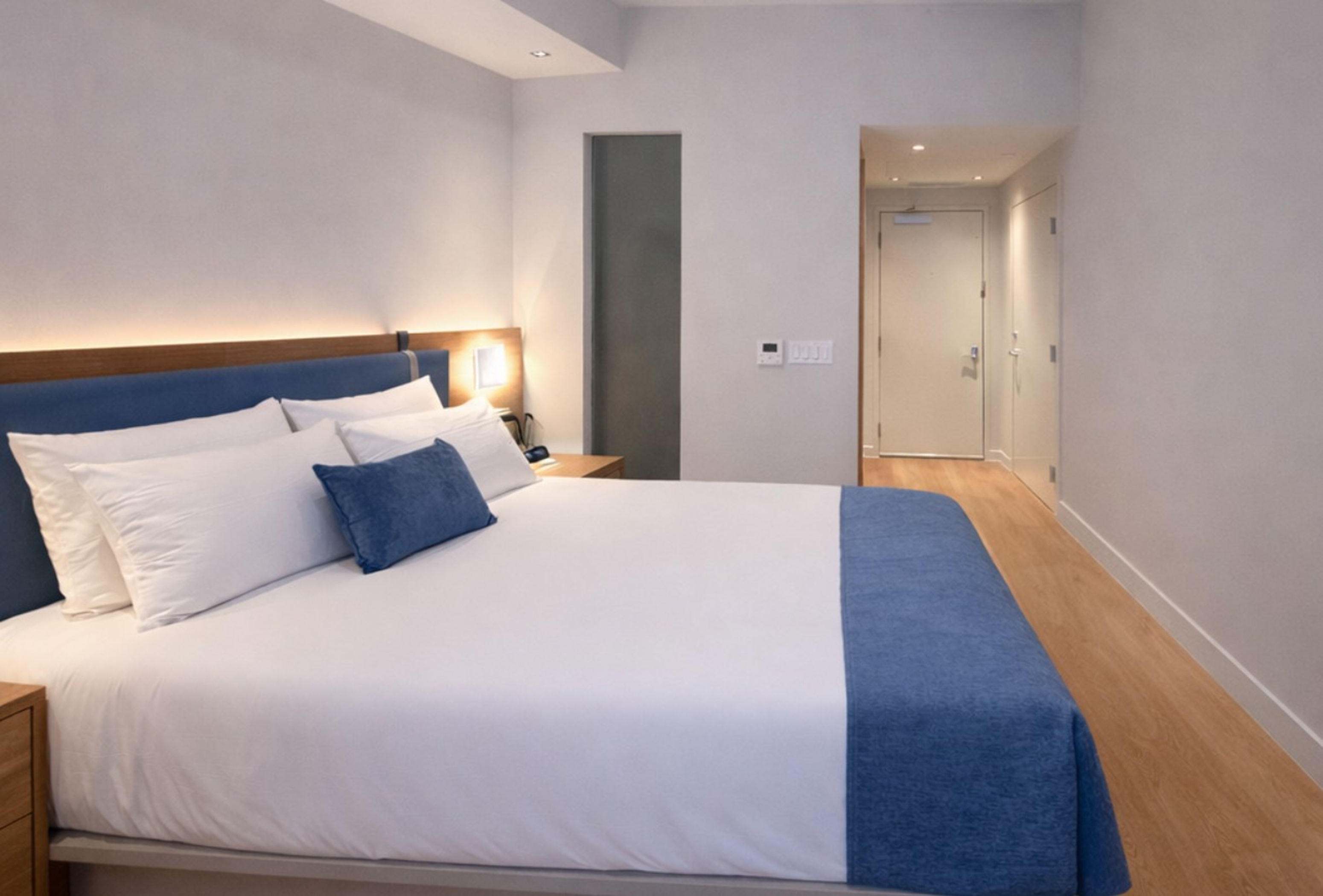 Guest room at the Dolce by Wyndham Miami Beach in Miami Beach, Florida