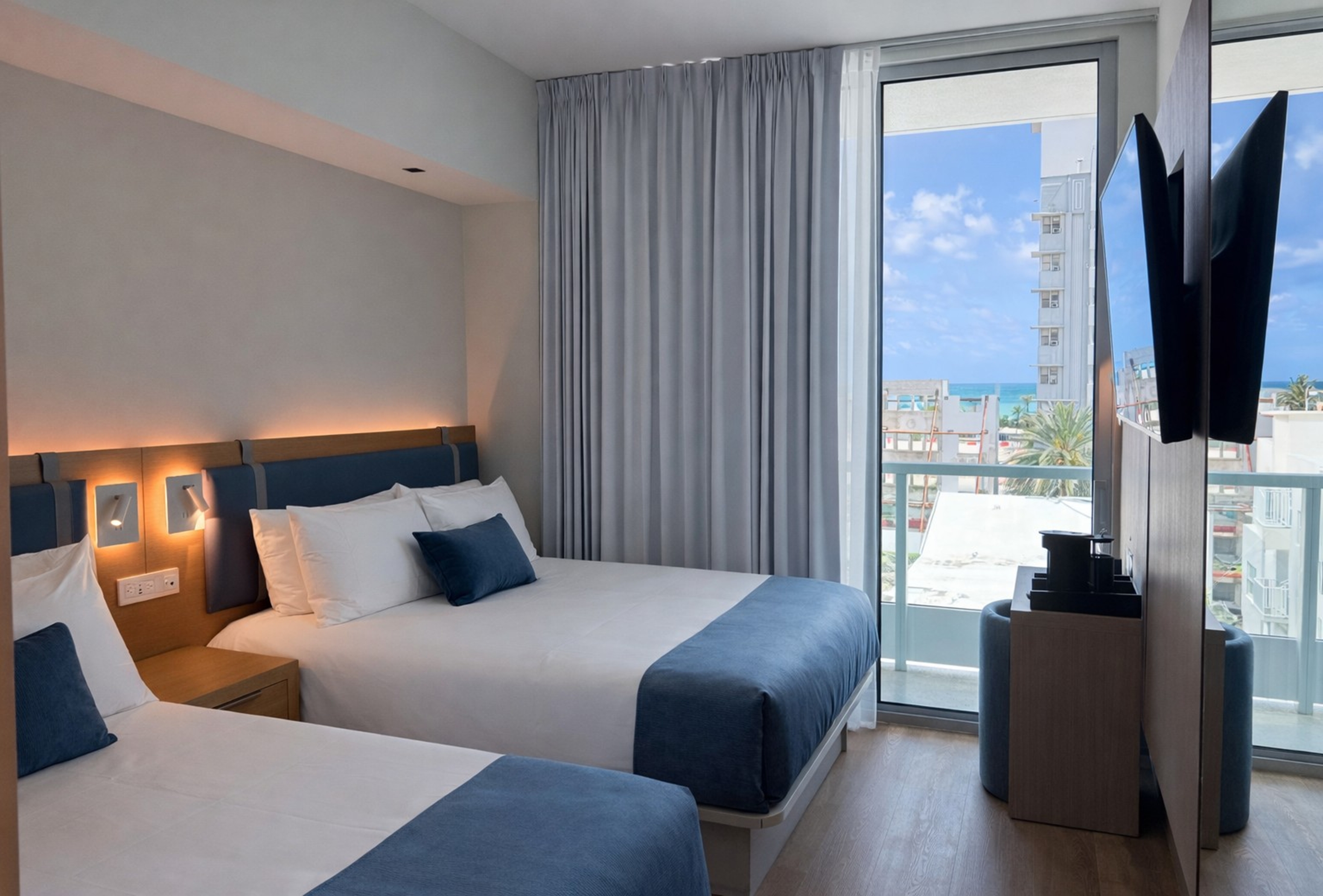 Guest room at the Dolce by Wyndham Miami Beach in Miami Beach, Florida