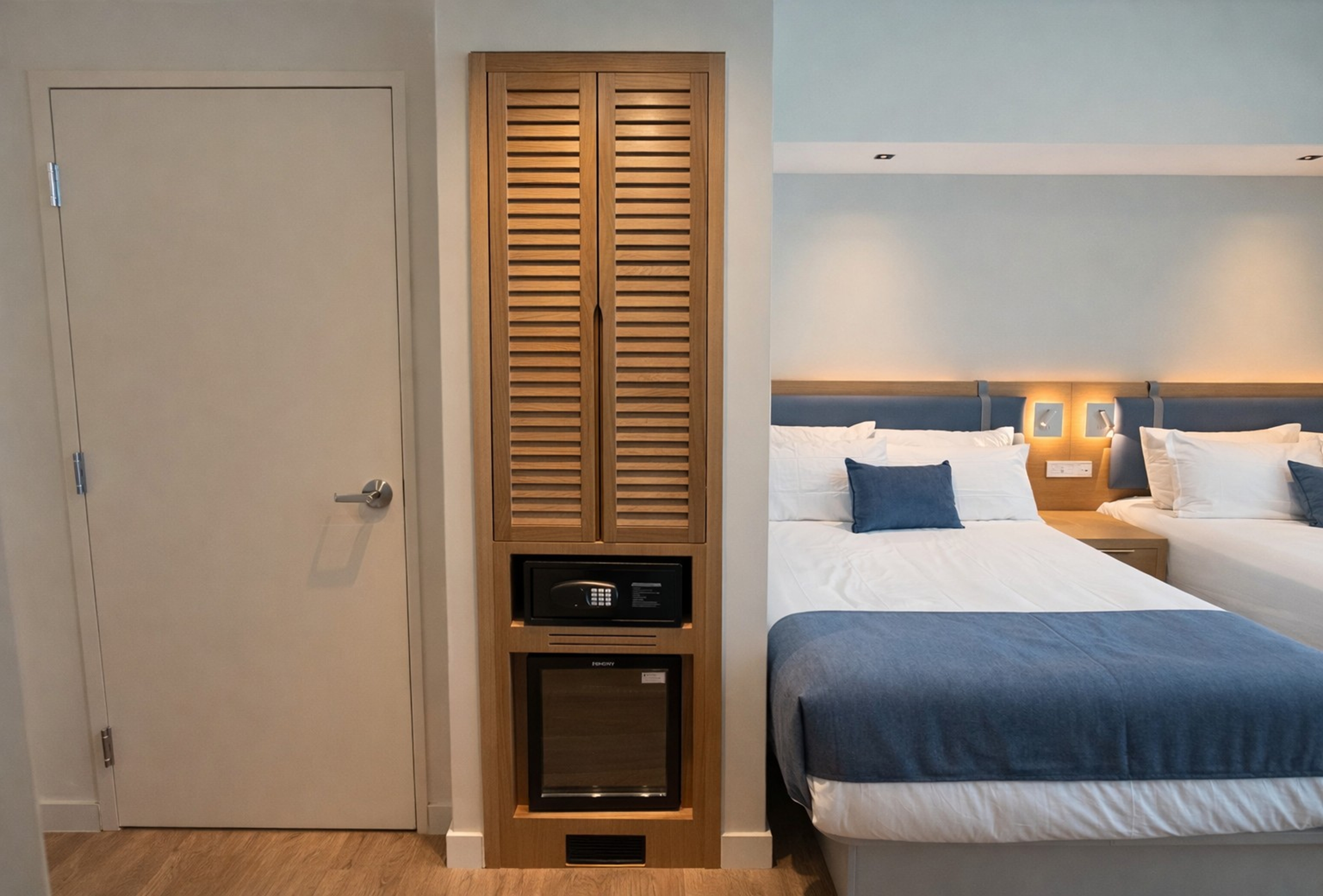 Guest room at the Dolce by Wyndham Miami Beach in Miami Beach, Florida