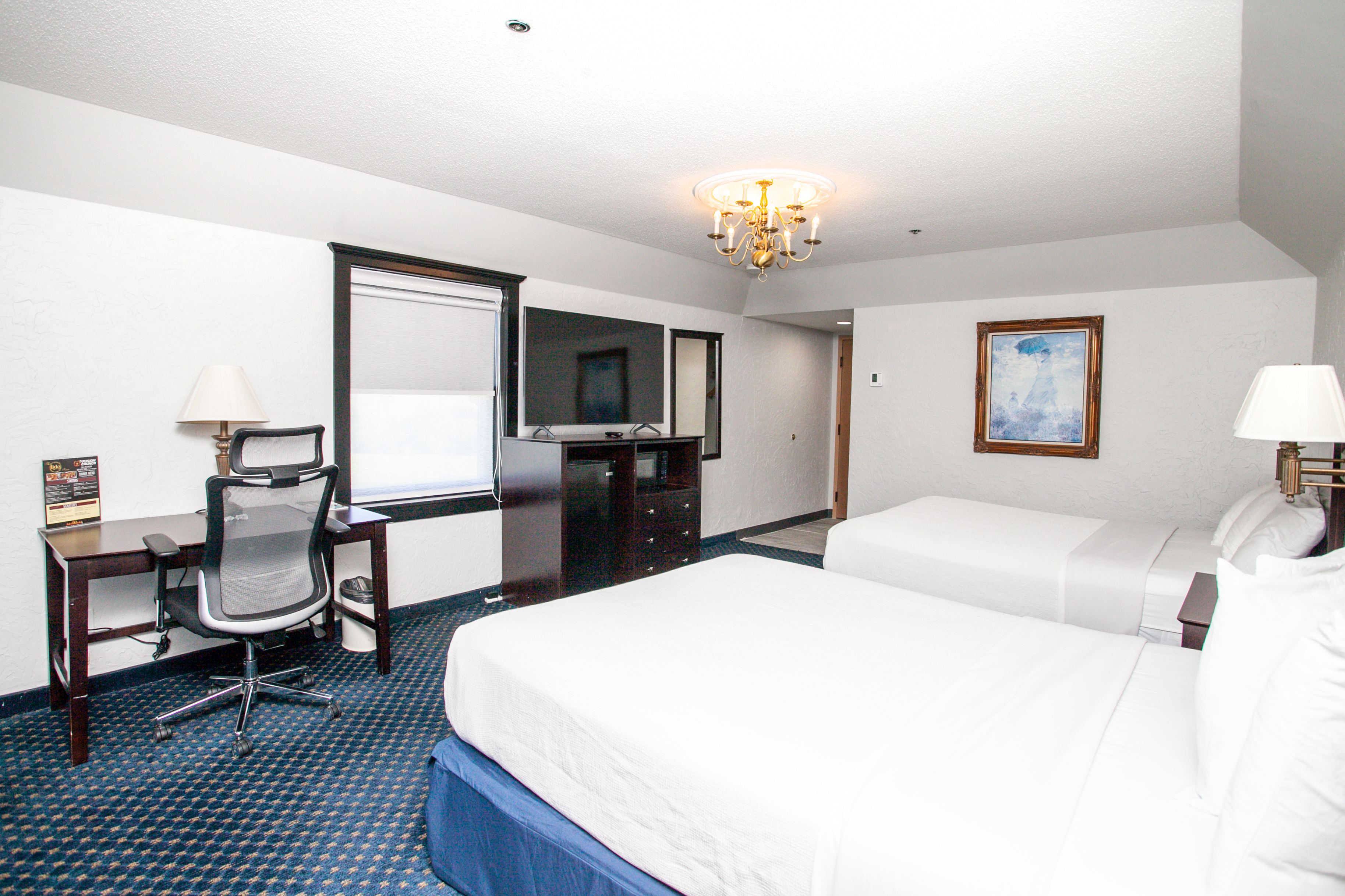 Guest room at the Chateau Hotel and Conference Center in Bloomington, Illinois
