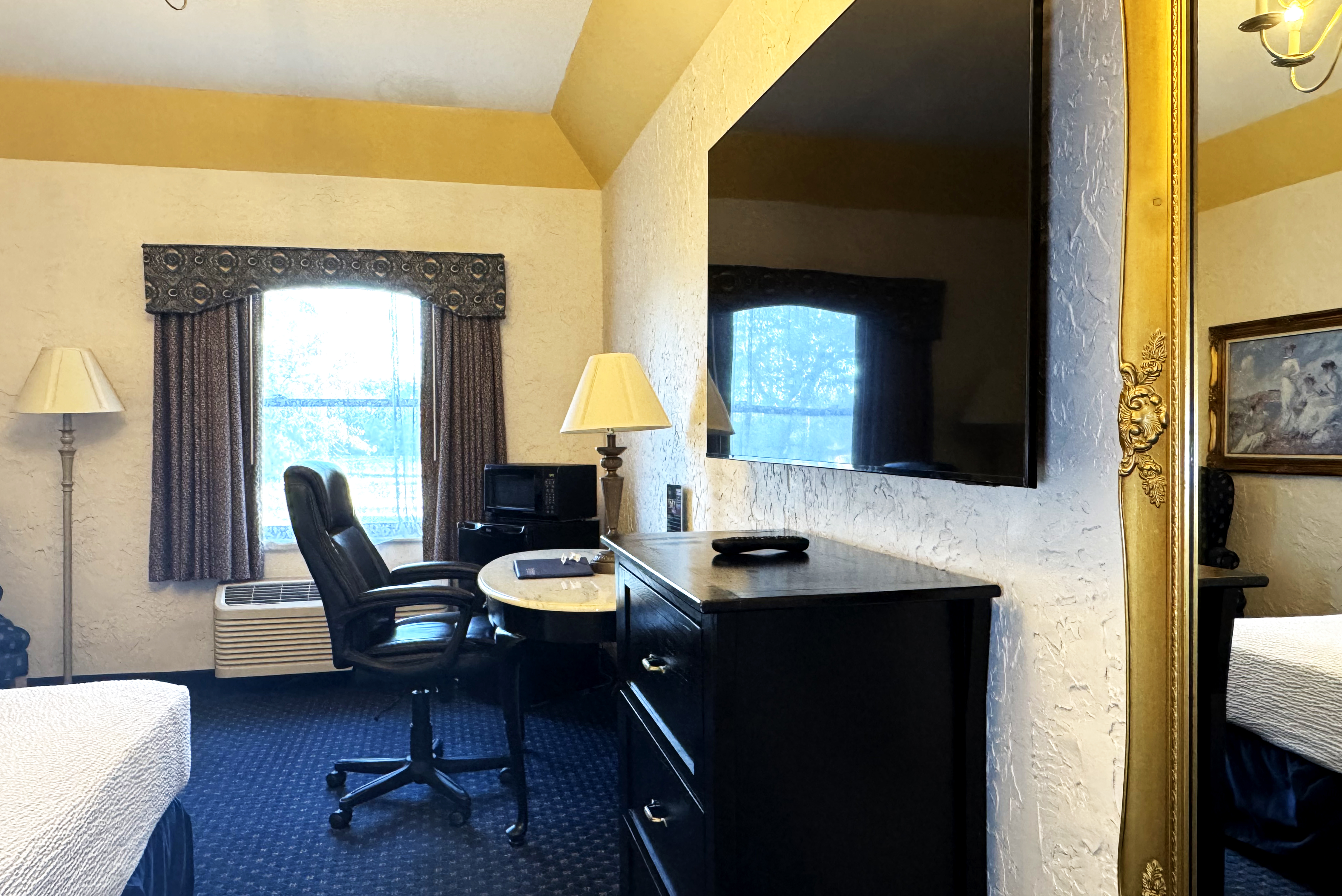 Guest room at the Chateau Hotel and Conference Center in Bloomington, Illinois