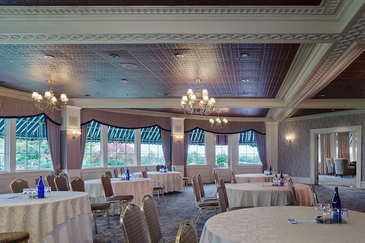 Meeting room banquet rounds at Seaview Hotel, a Dolce by Wyndham in Galloway, New Jersey