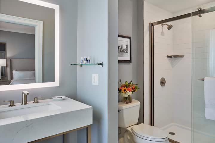 Guest room bath at the Seaview Hotel, a Dolce by Wyndham in Galloway, New Jersey