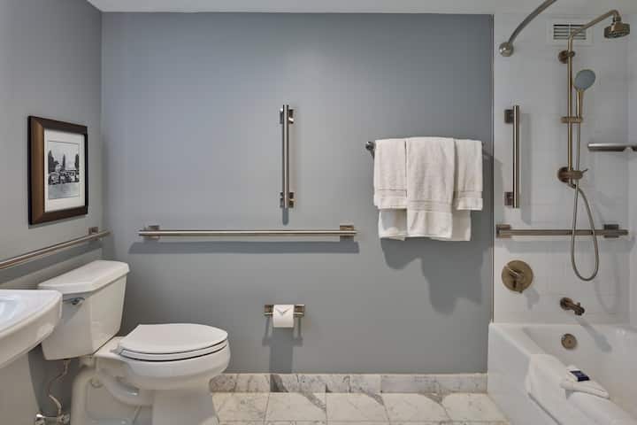 Guest room bath at the Seaview Hotel, a Dolce by Wyndham in Galloway, New Jersey