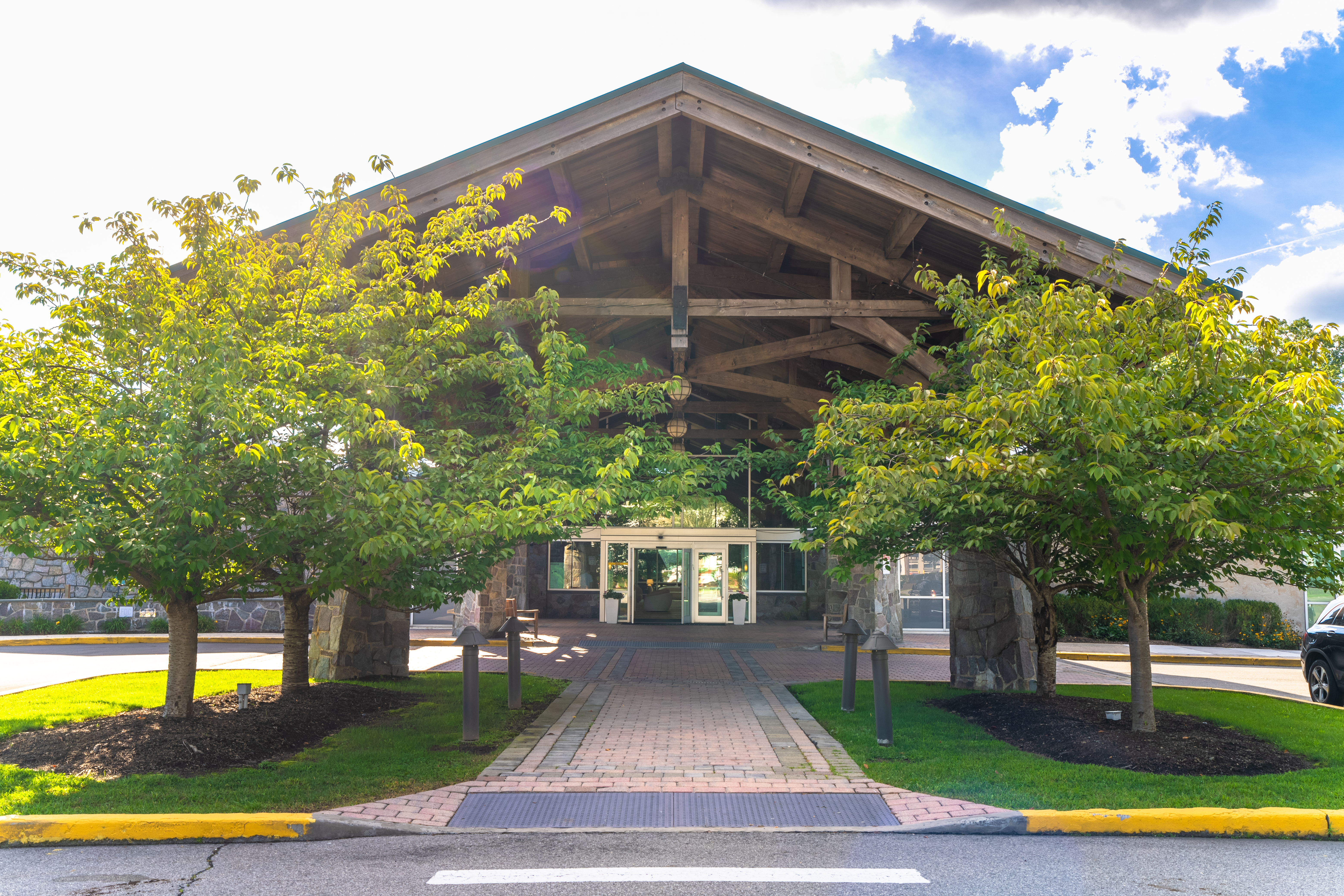 Exterior of Sleepy Hollow Hotel, a Dolce by Wyndham hotel in Tarrytown, New York