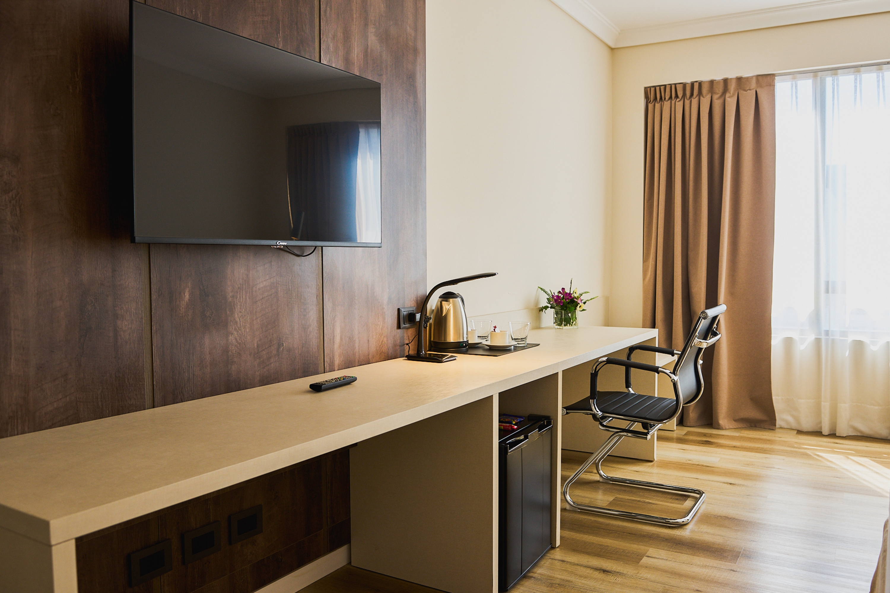 Guest room at the Dazzler by Wyndham Buenos Aires San Martin in Buenos Aires, Other than US/Canada