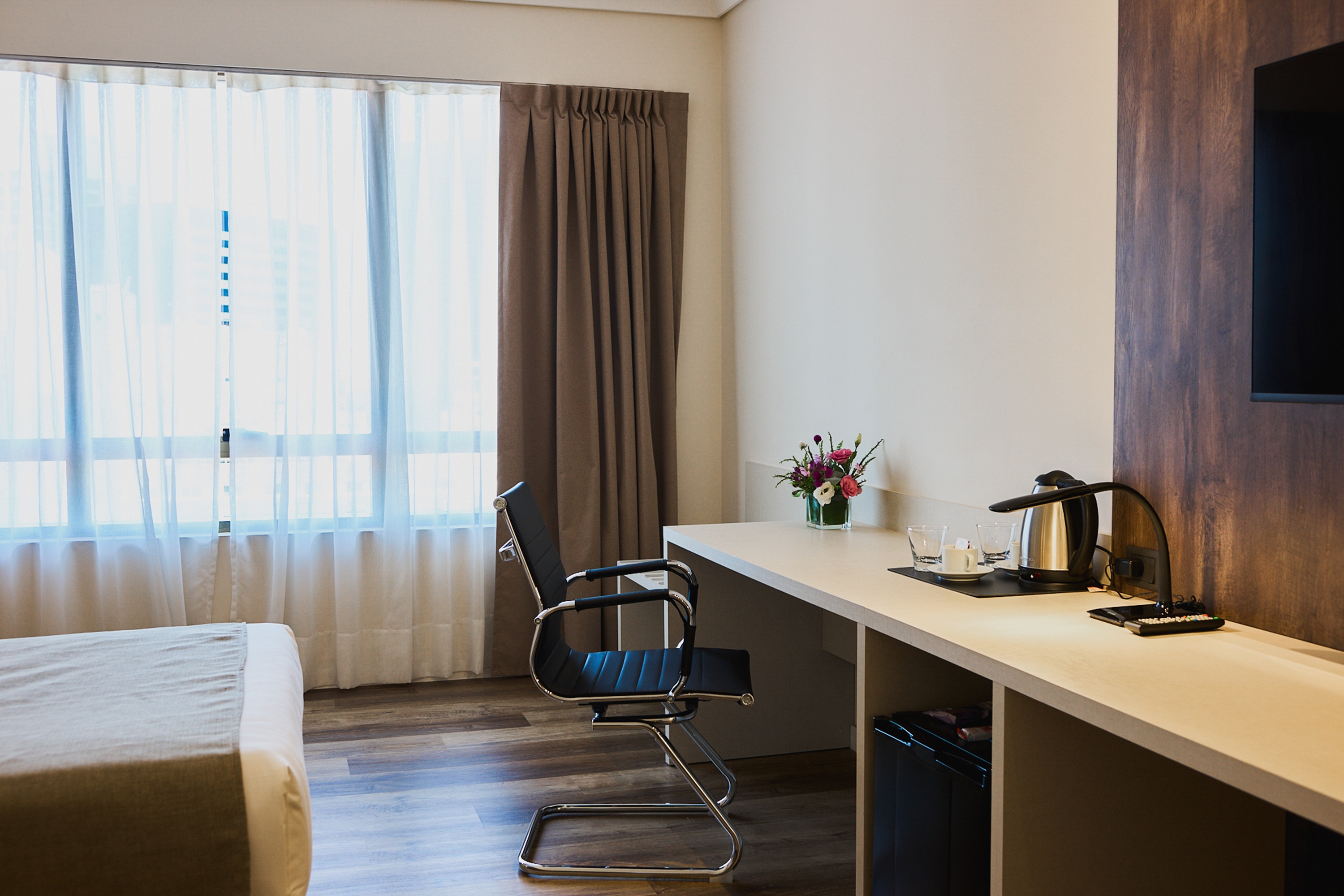 Guest room at the Dazzler by Wyndham Buenos Aires San Martin in Buenos Aires, Other than US/Canada