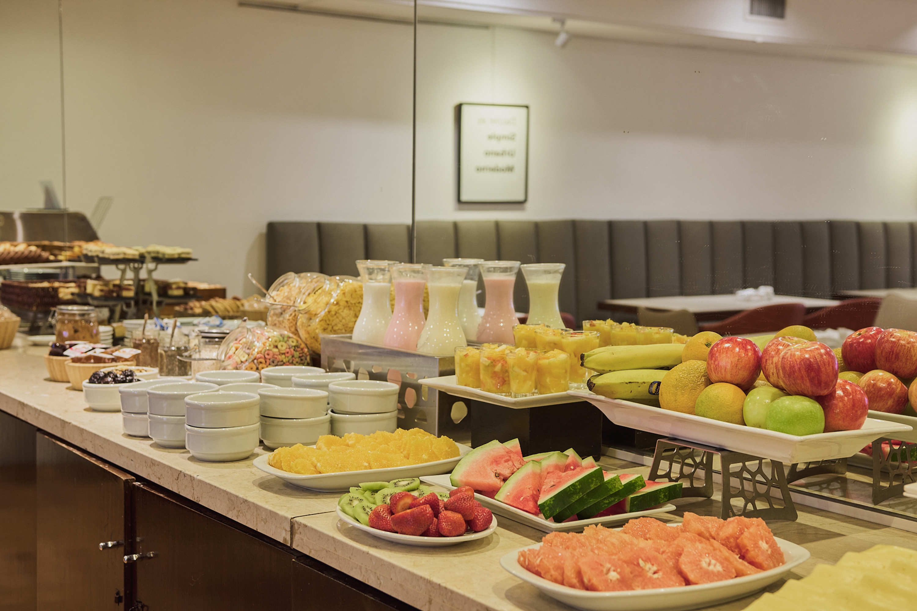 Dazzler by Wyndham Buenos Aires San Martin restaurant in Buenos Aires, Other than US/Canada