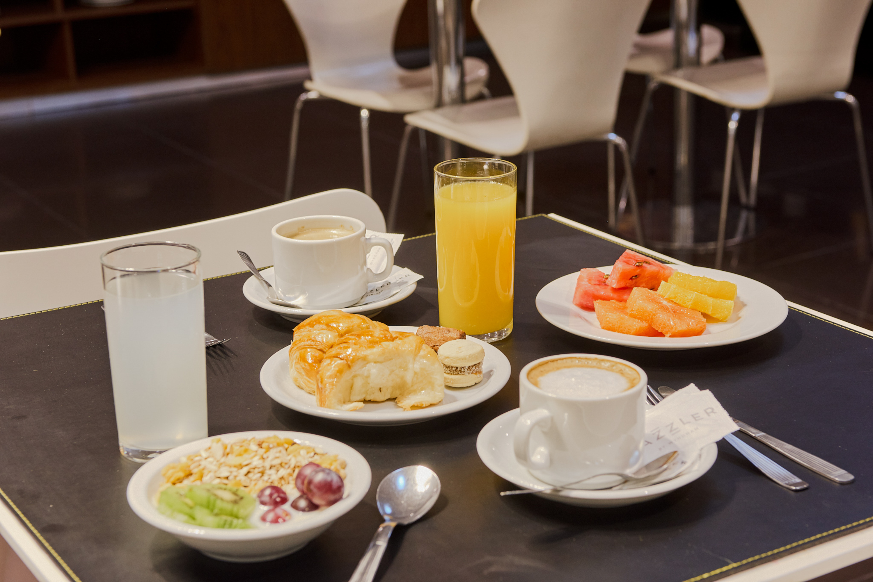 Dazzler by Wyndham Buenos Aires Maipu restaurant in Buenos Aires, Other than US/Canada