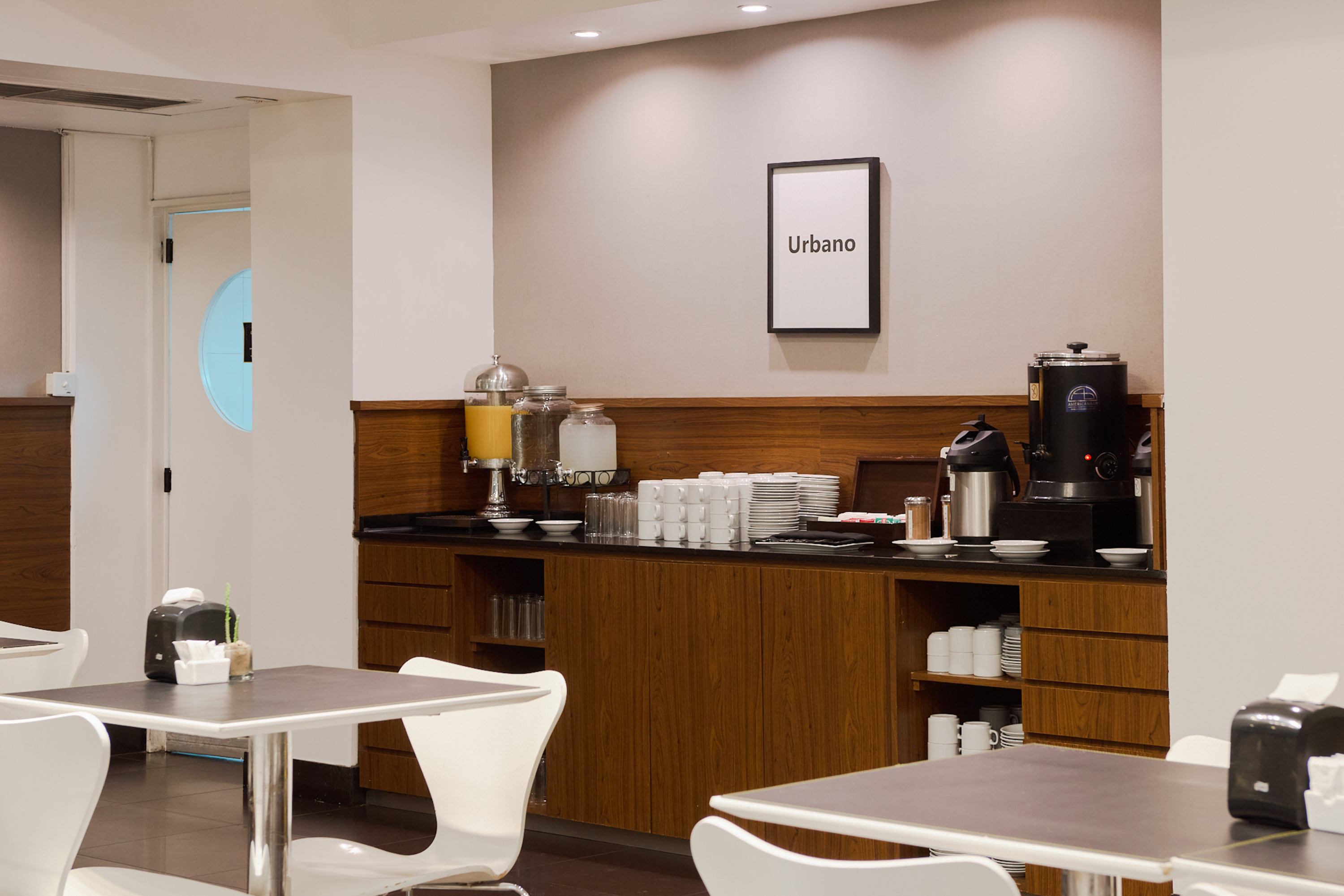 Dazzler by Wyndham Buenos Aires Maipu restaurant in Buenos Aires, Other than US/Canada