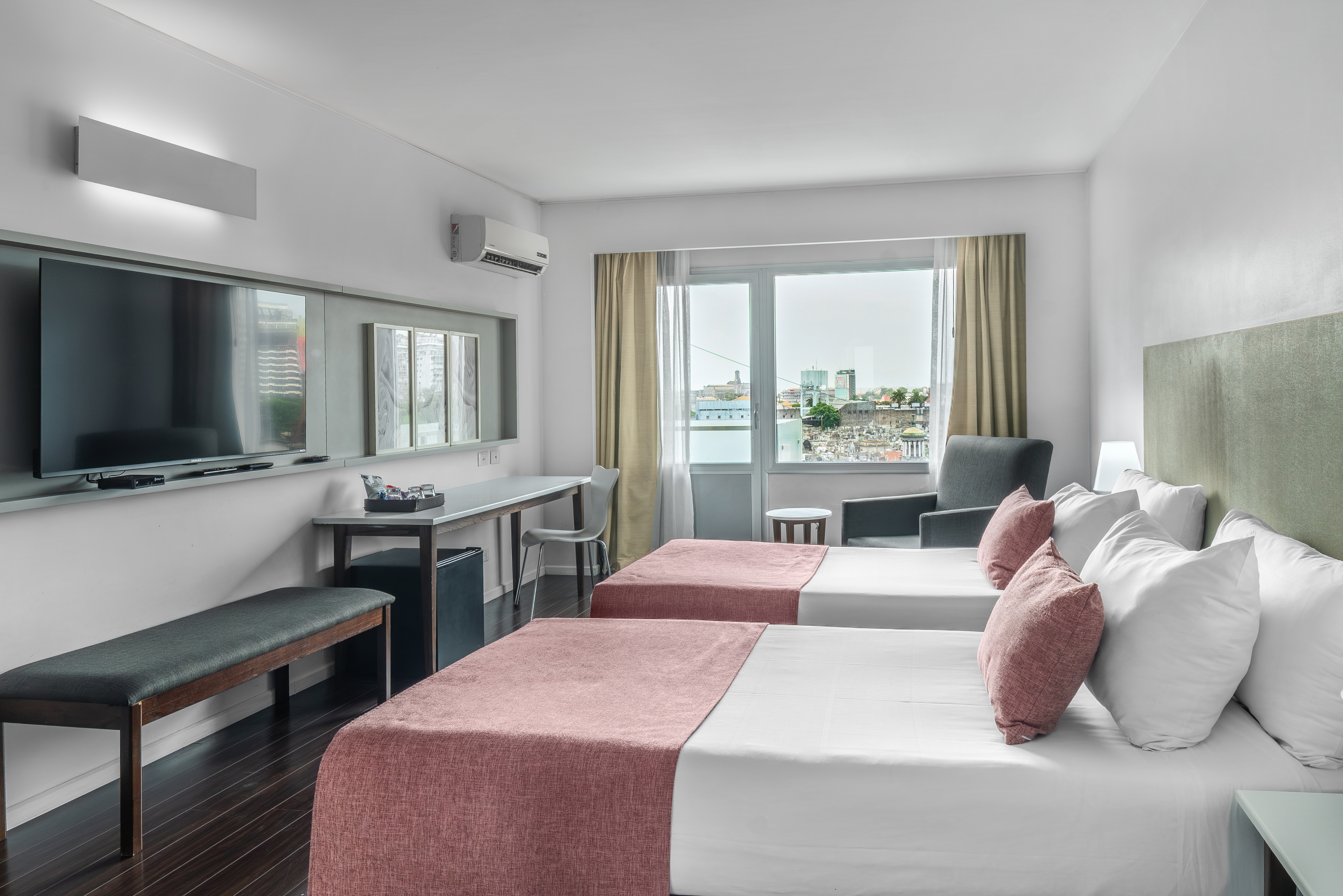 Guest room at the Dazzler by Wyndham Buenos Aires Recoleta in Buenos Aires, Other than US/Canada