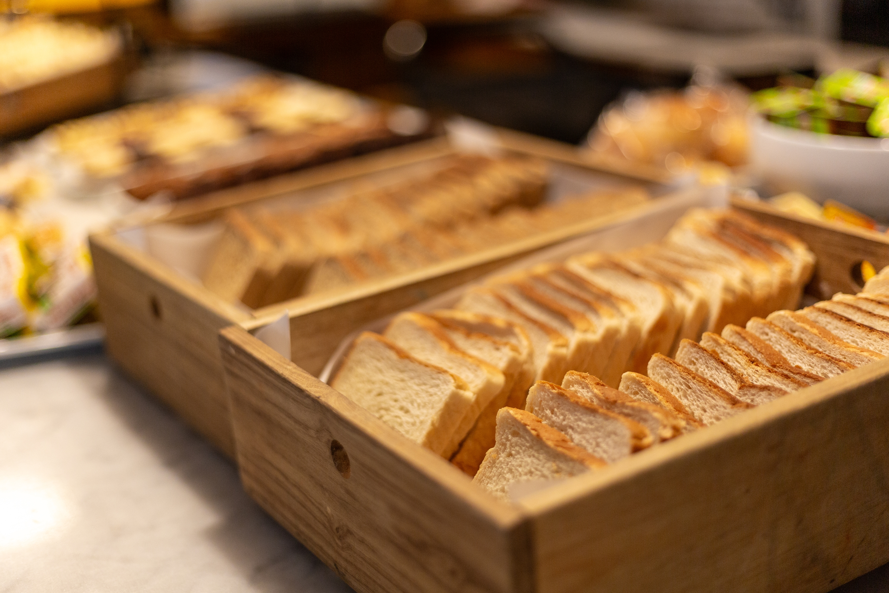 Dazzler by Wyndham Buenos Aires Polo restaurant in Buenos Aires, Other than US/Canada