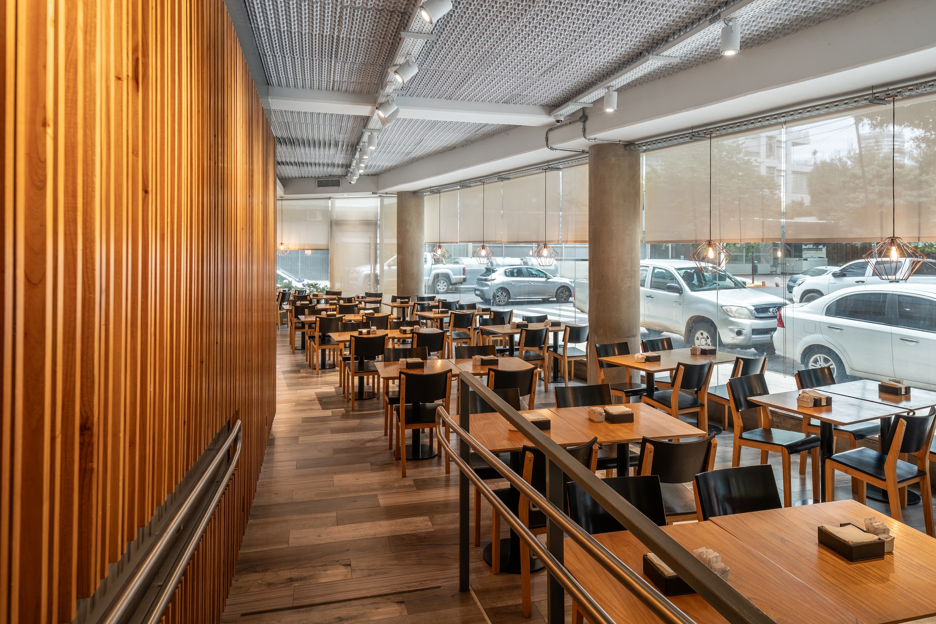 Dazzler by Wyndham Buenos Aires Polo restaurant in Buenos Aires, Other than US/Canada