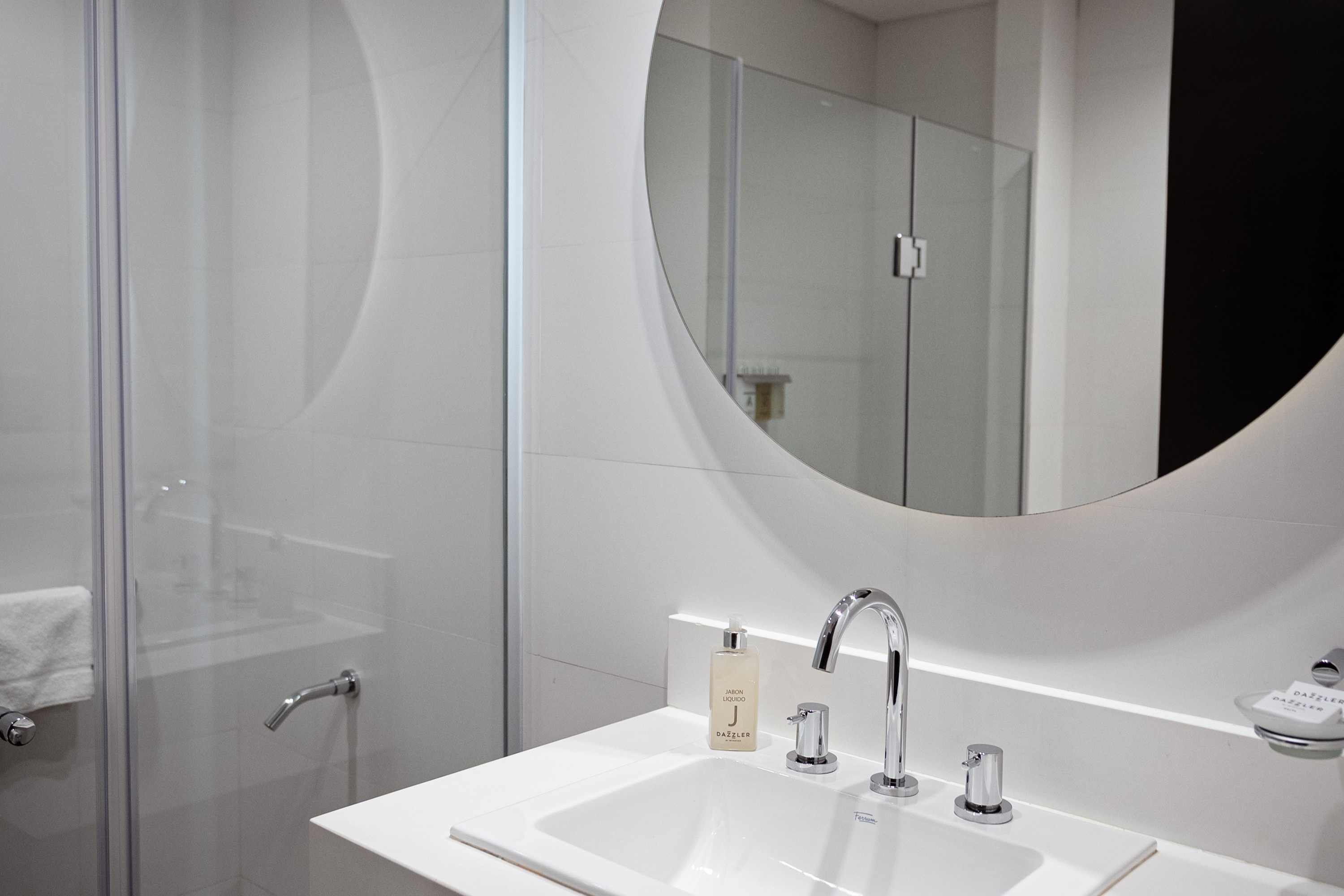 Guest room bath at the Dazzler by Wyndham Salta in Salta, Other than US/Canada