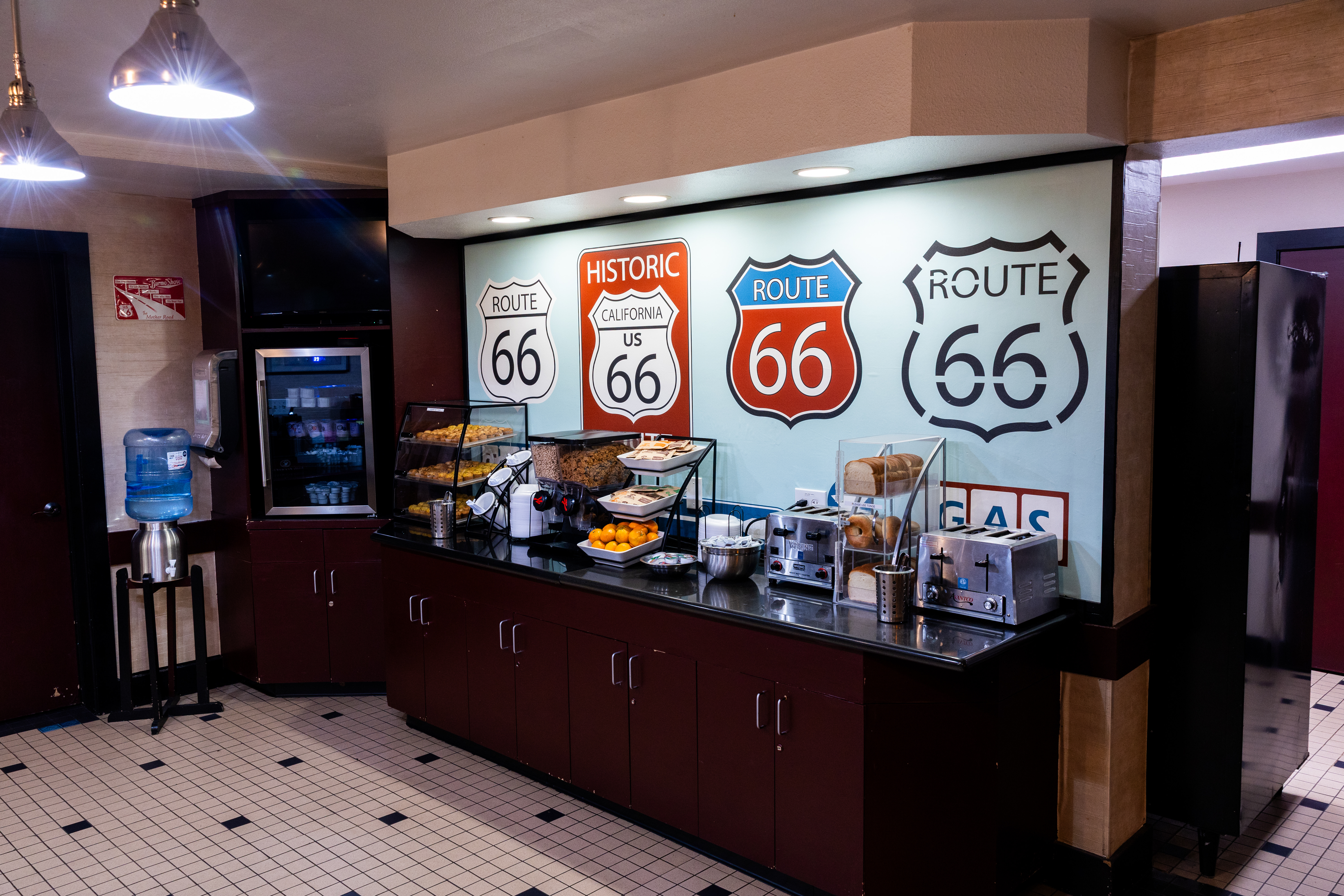 Kings House Motor Hotel, a Dazzler Select by Wyndham restaurant in Flagstaff, Arizona