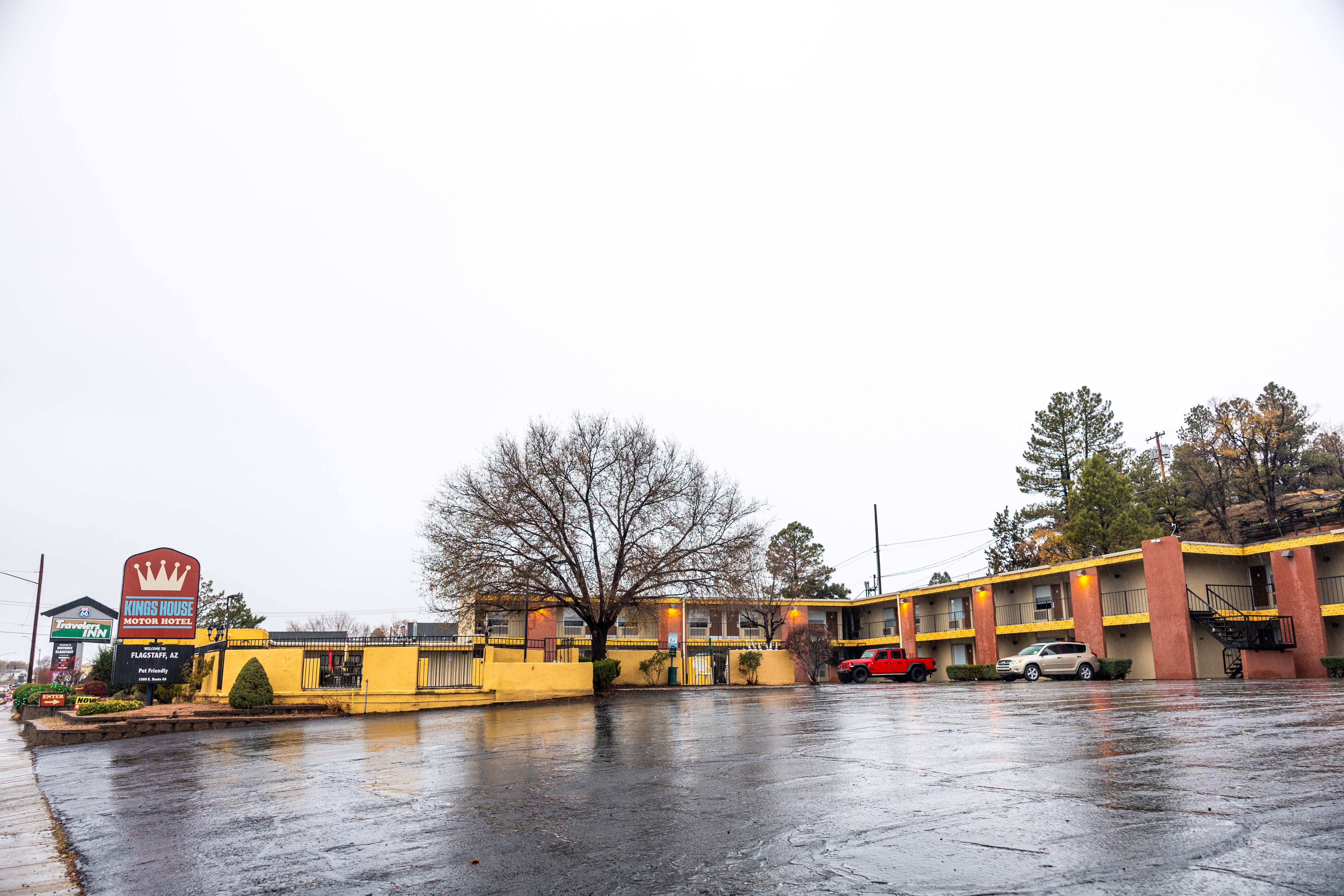 Exterior of Kings House Motor Hotel, a Dazzler Select by Wyndham hotel in Flagstaff, Arizona