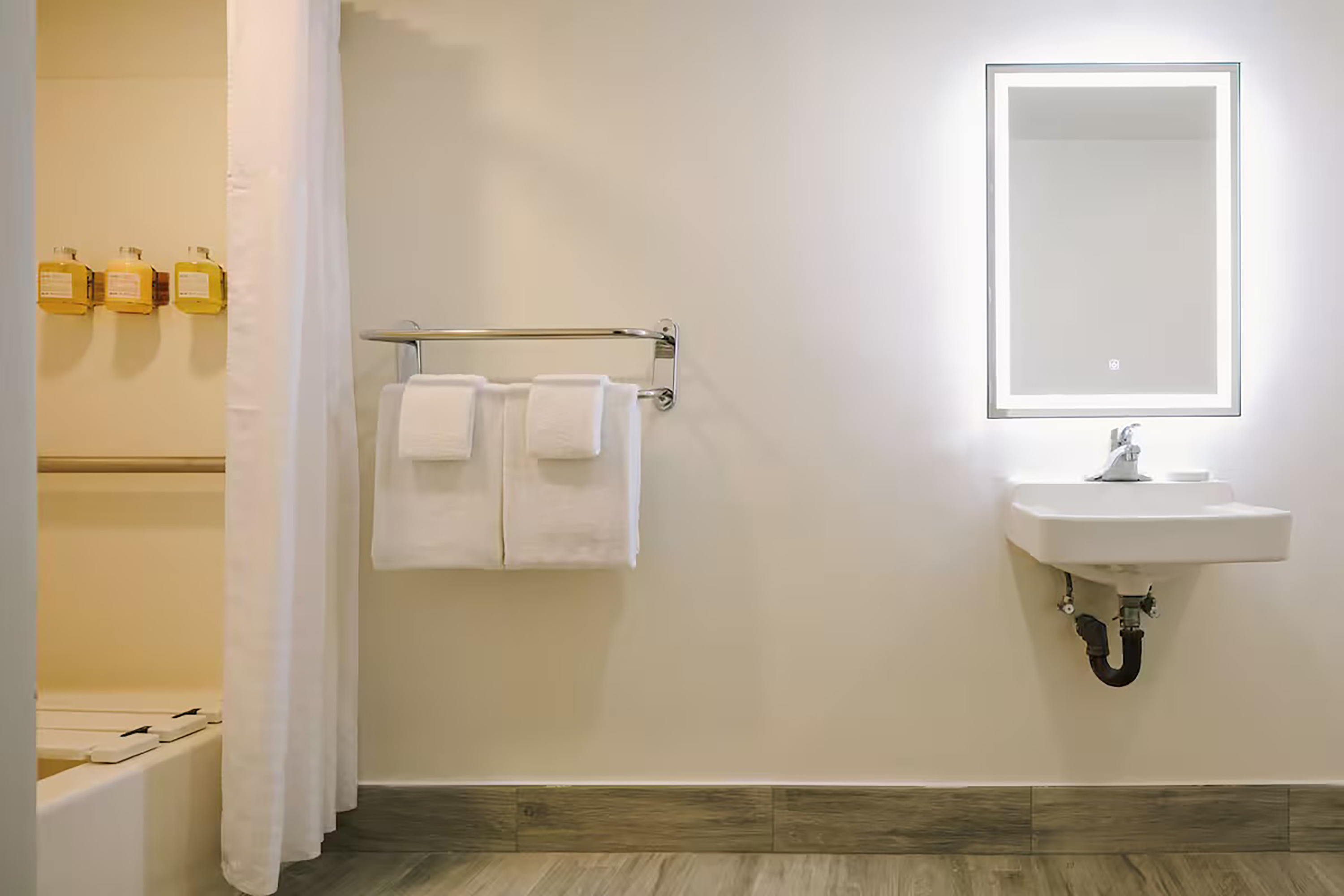 Guest room at the Hotel Solarena Newport Beach, a Dazzler Select by Wyndham in Newport Beach, California