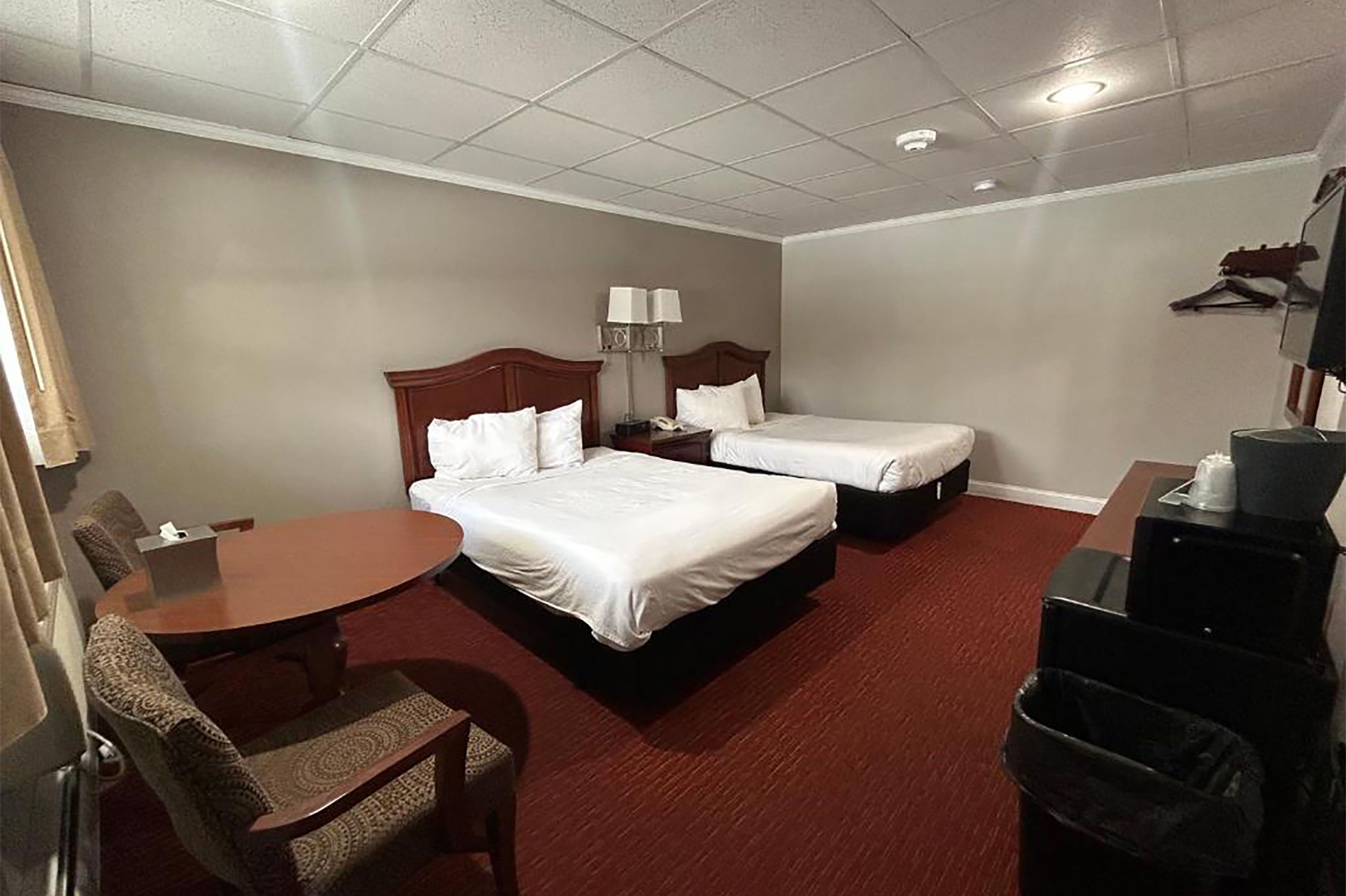 Guest room at the Golden Gables Inn, Dazzler Select by Wyndham in North Conway, New Hampshire