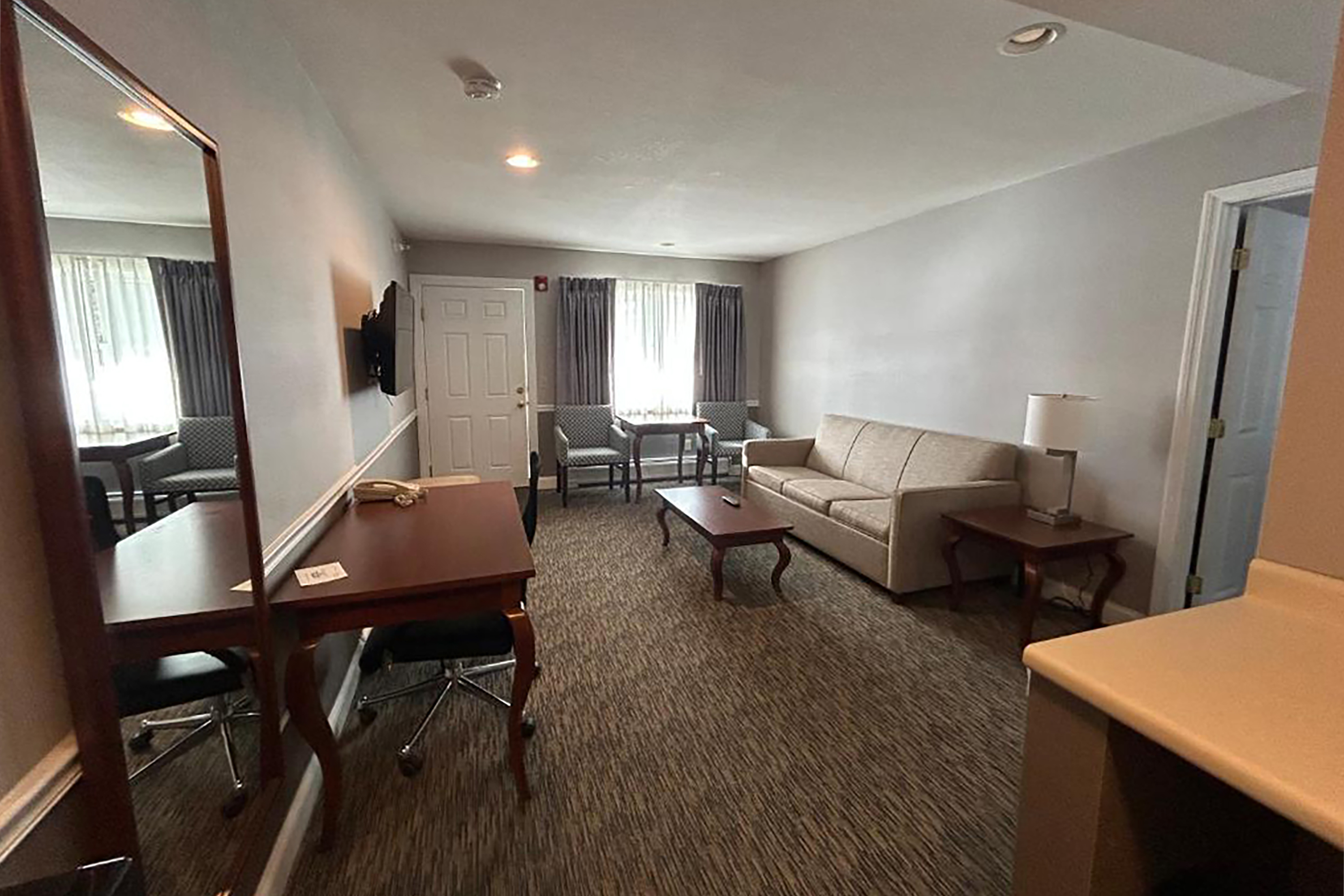 Guest room at the Golden Gables Inn, Dazzler Select by Wyndham in North Conway, New Hampshire