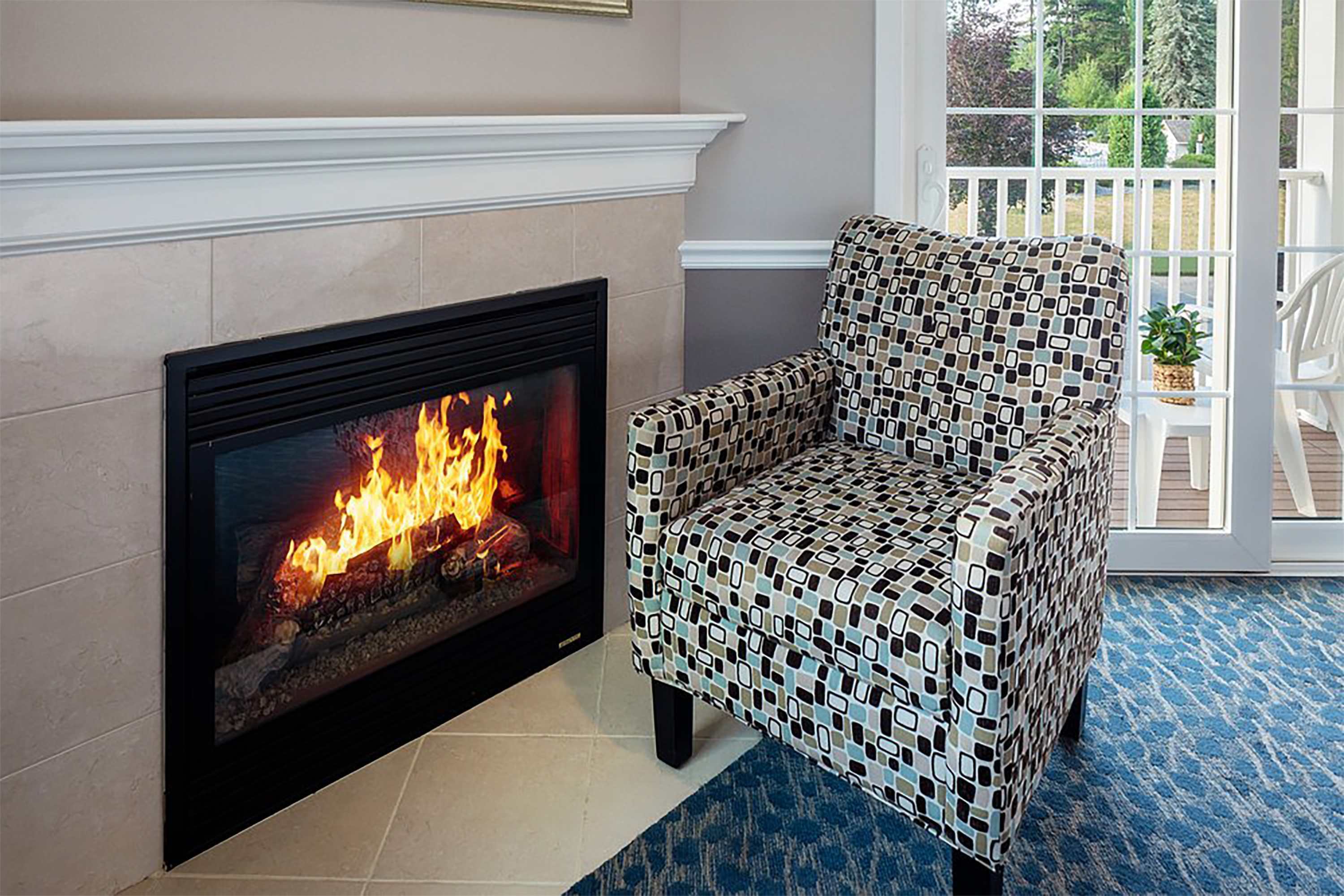 Guest room at the Golden Gables Inn, Dazzler Select by Wyndham in North Conway, New Hampshire