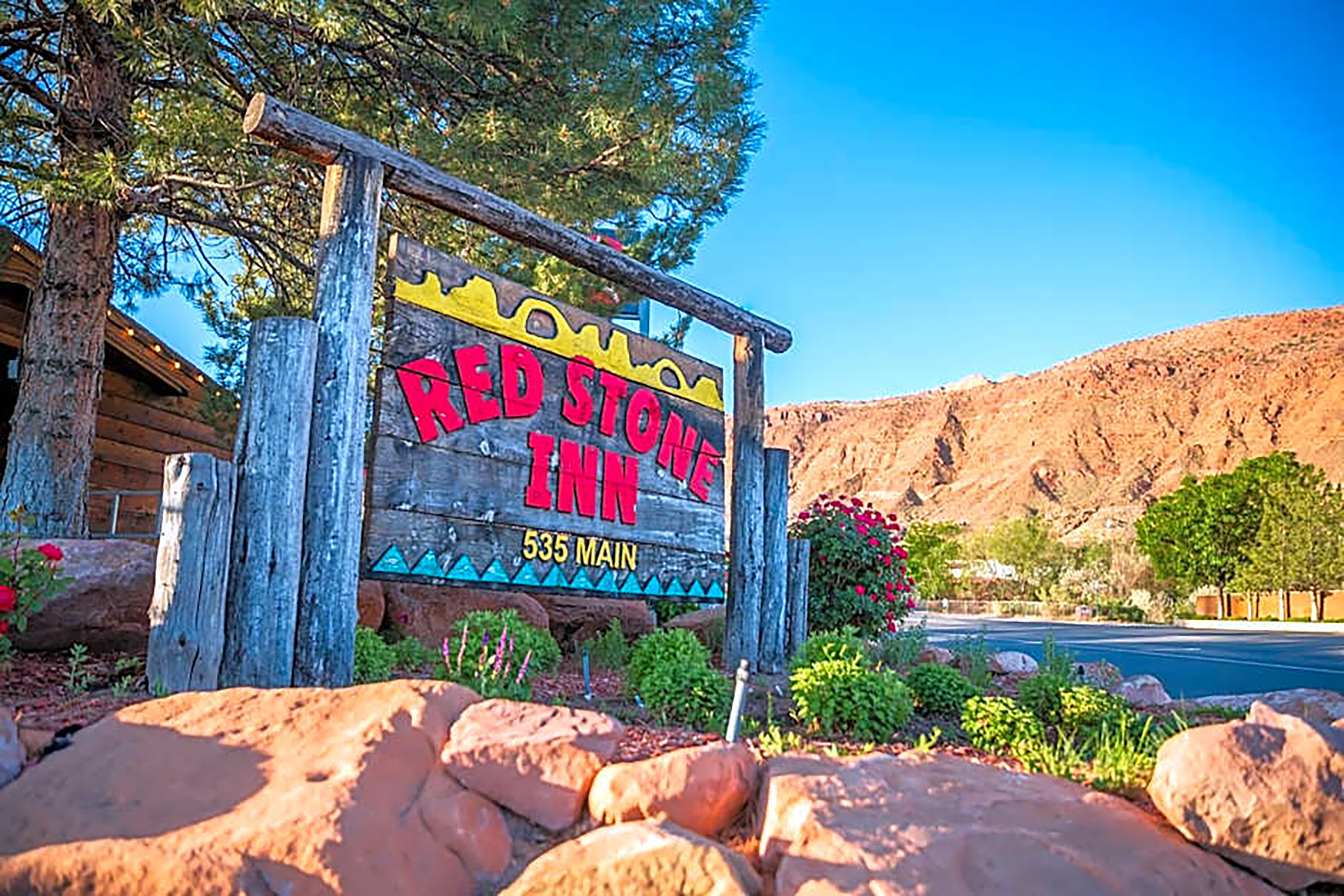 Exterior of Red Stone Inn, a Dazzler Select by Wyndham hotel in Moab, Utah