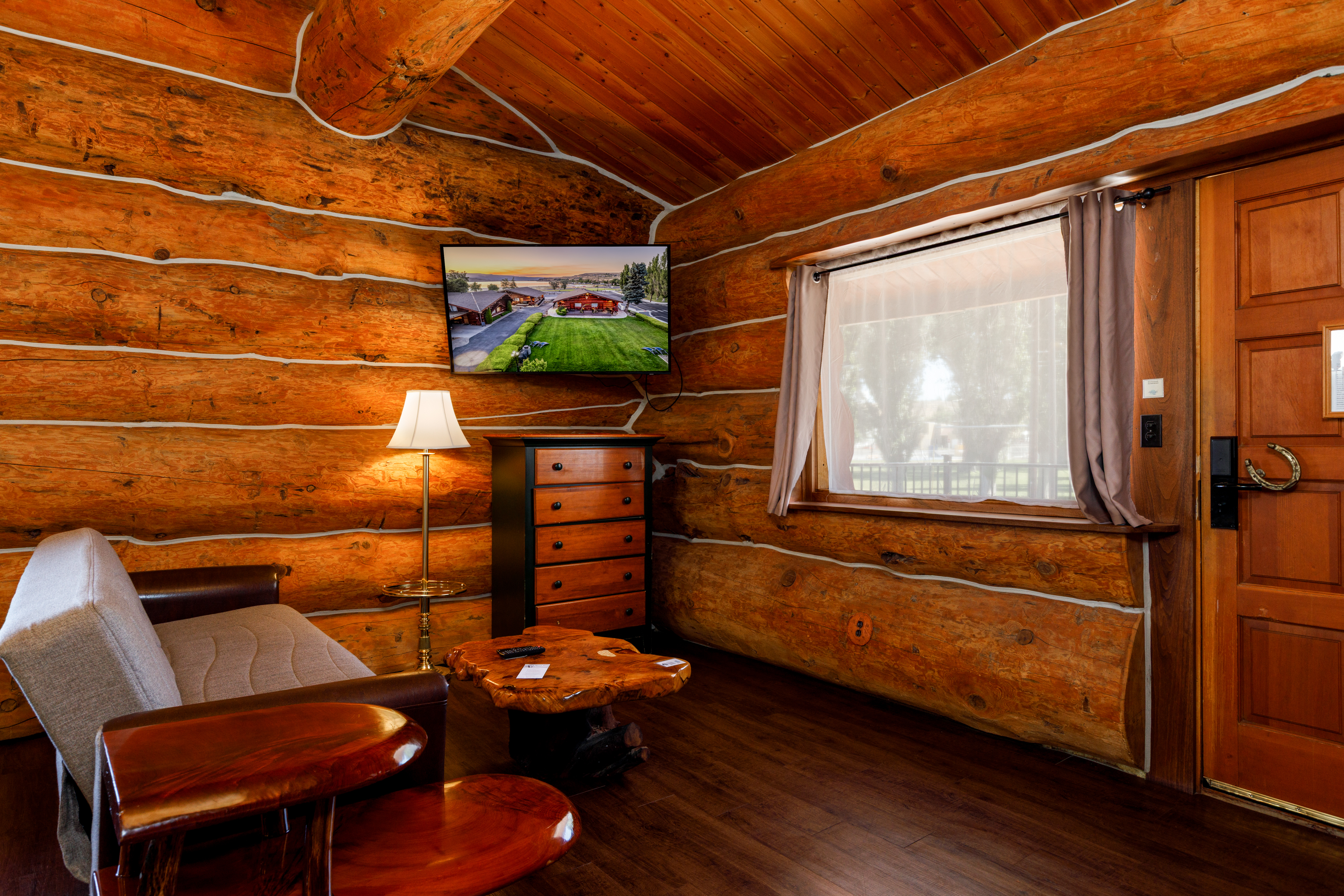 Guest room at the Soap Lake Resort, a Dazzler Select by Wyndham in Soap Lake, Washington