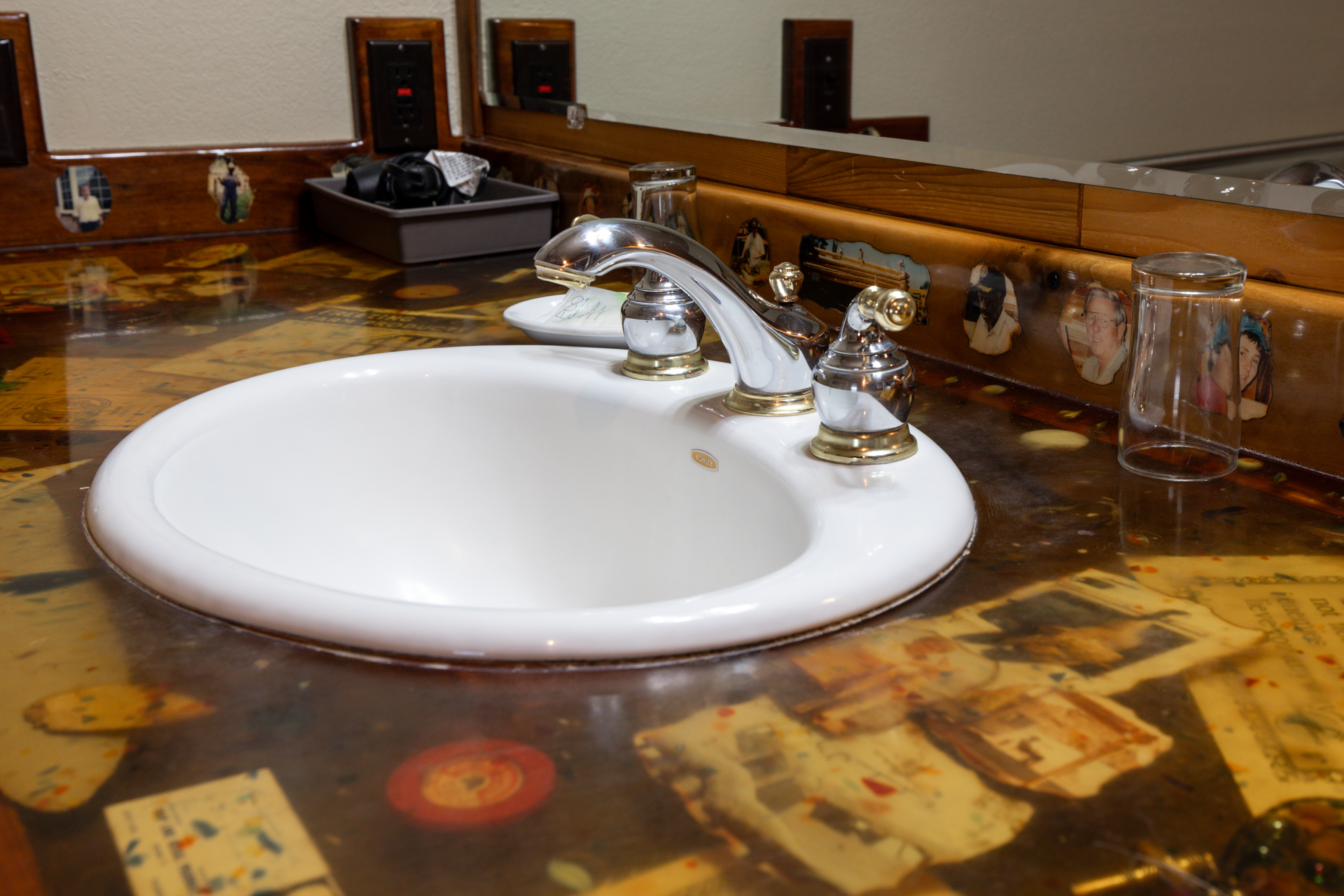 Guest room bath at the Soap Lake Resort, a Dazzler Select by Wyndham in Soap Lake, Washington