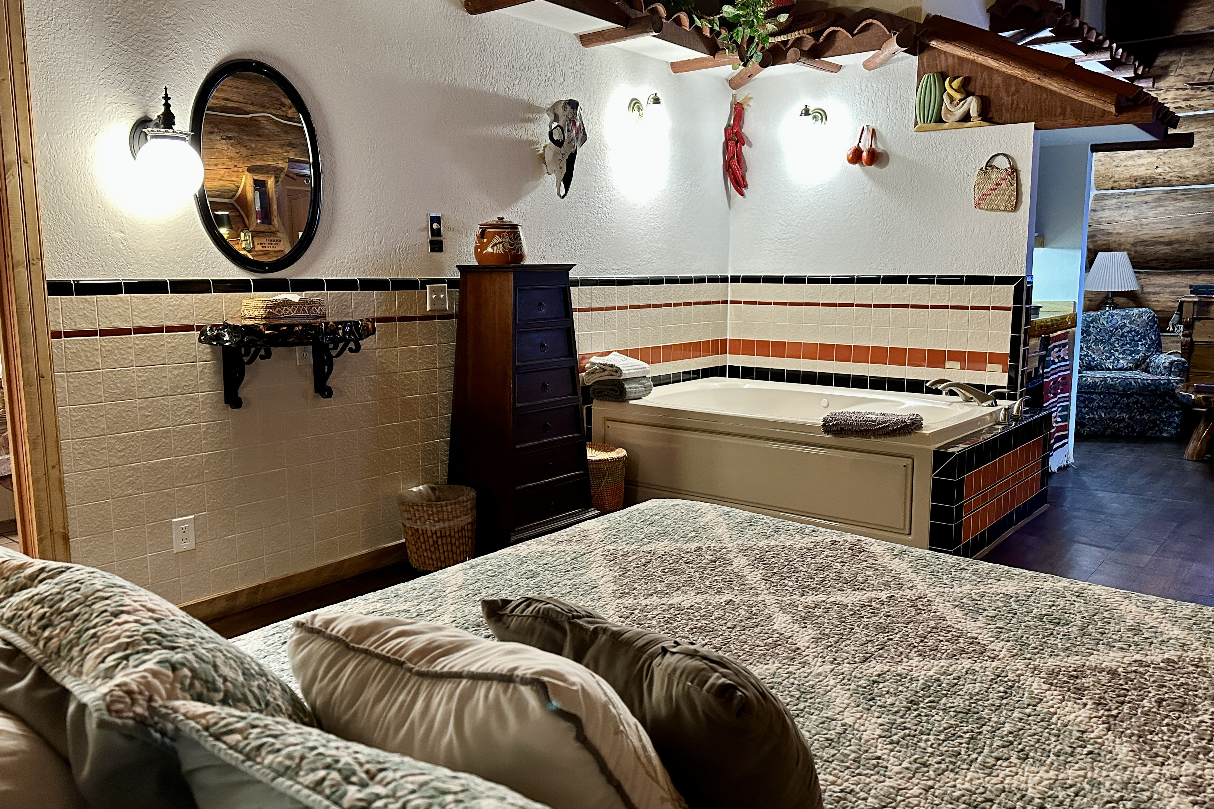 Guest room at the Soap Lake Resort, a Dazzler Select by Wyndham in Soap Lake, Washington