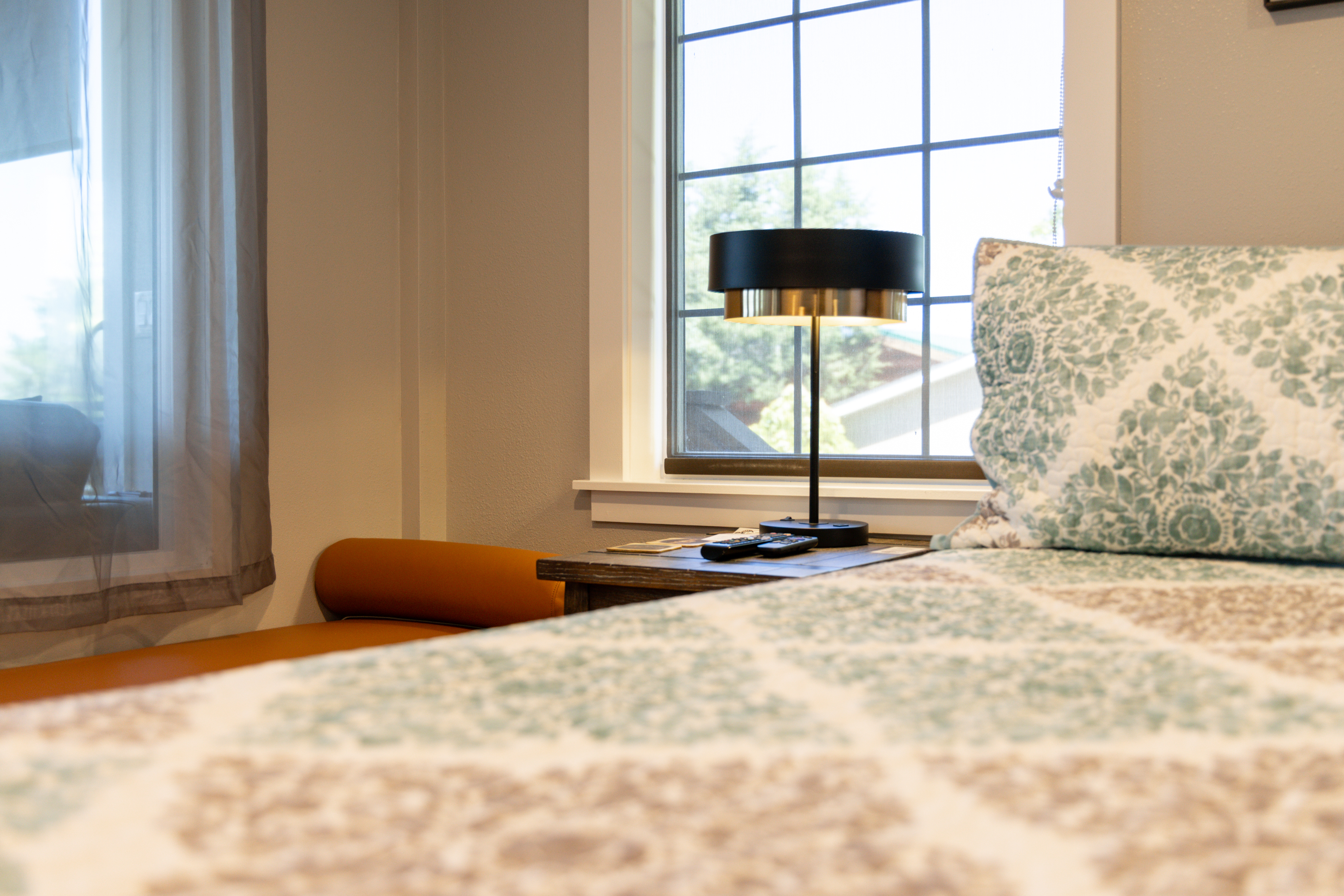Guest room at the Soap Lake Resort, a Dazzler Select by Wyndham in Soap Lake, Washington