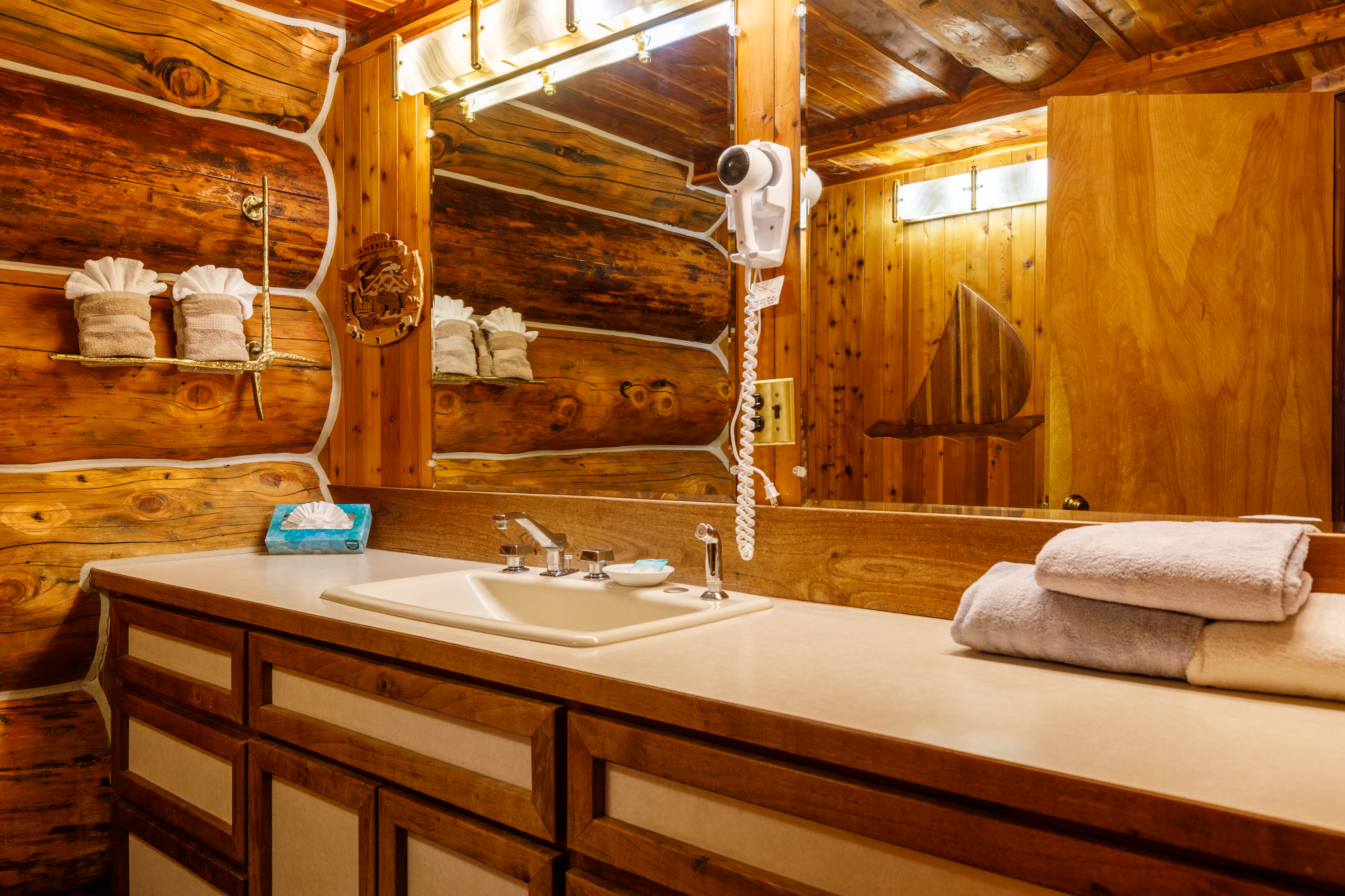 Guest room bath at the Soap Lake Resort, a Dazzler Select by Wyndham in Soap Lake, Washington